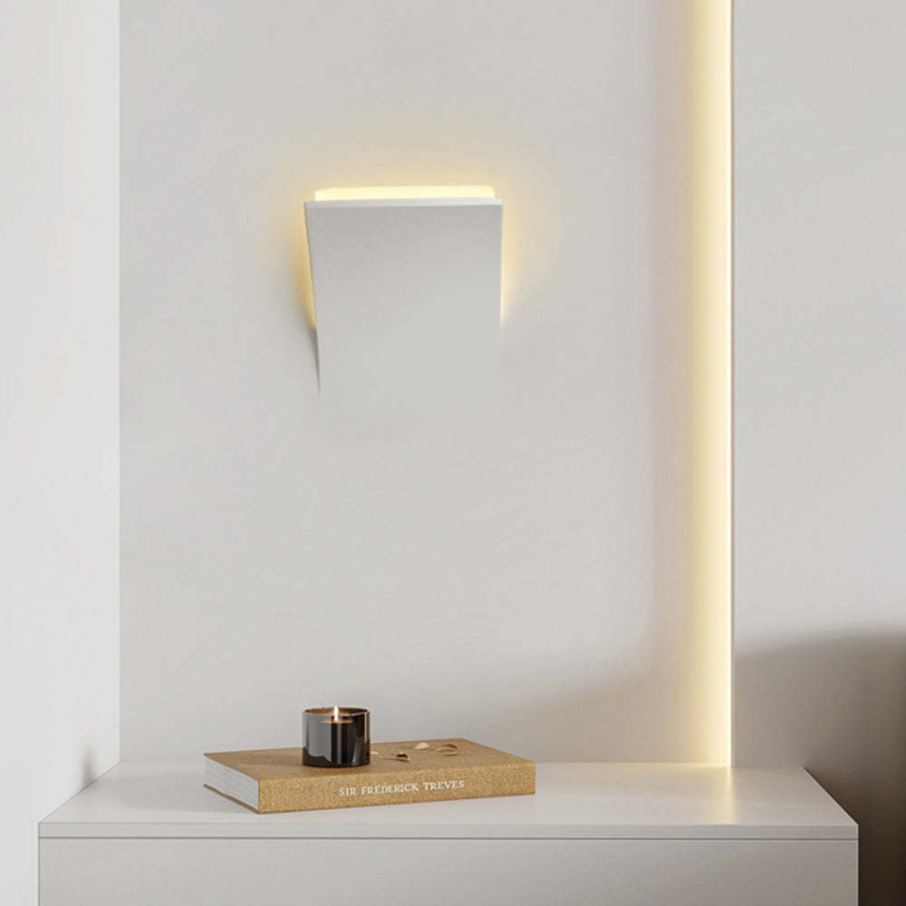 Aria Modern Recessed Metal/Plaster LED Wall Lamp, White - Lamp Copper