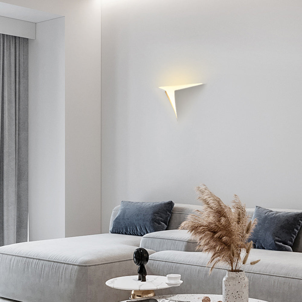 Aria Modern Recessed Metal/Plaster LED Wall Lamp, White - Lamp Copper
