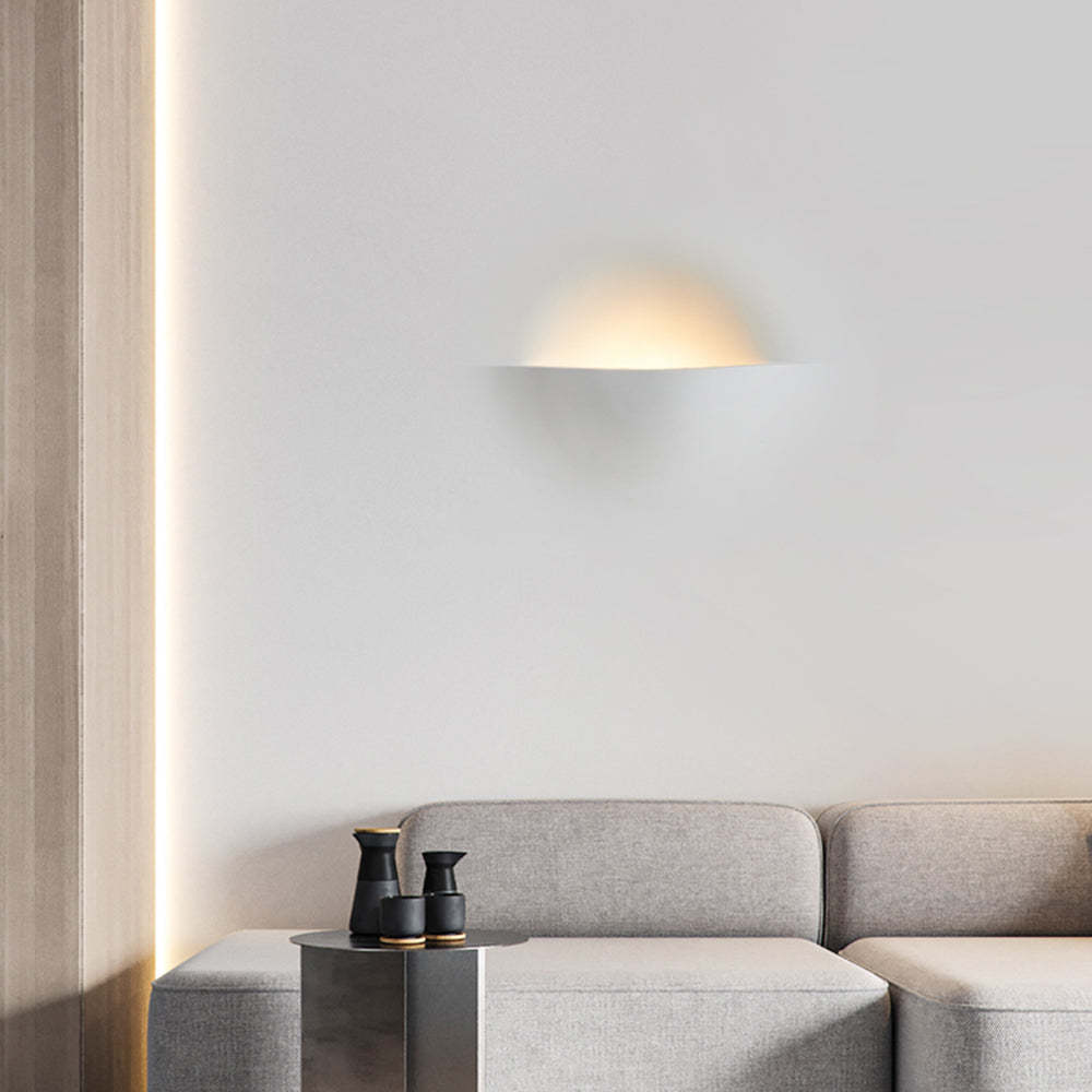 Aria Modern Recessed Metal/Plaster LED Wall Lamp, White - Lamp Copper