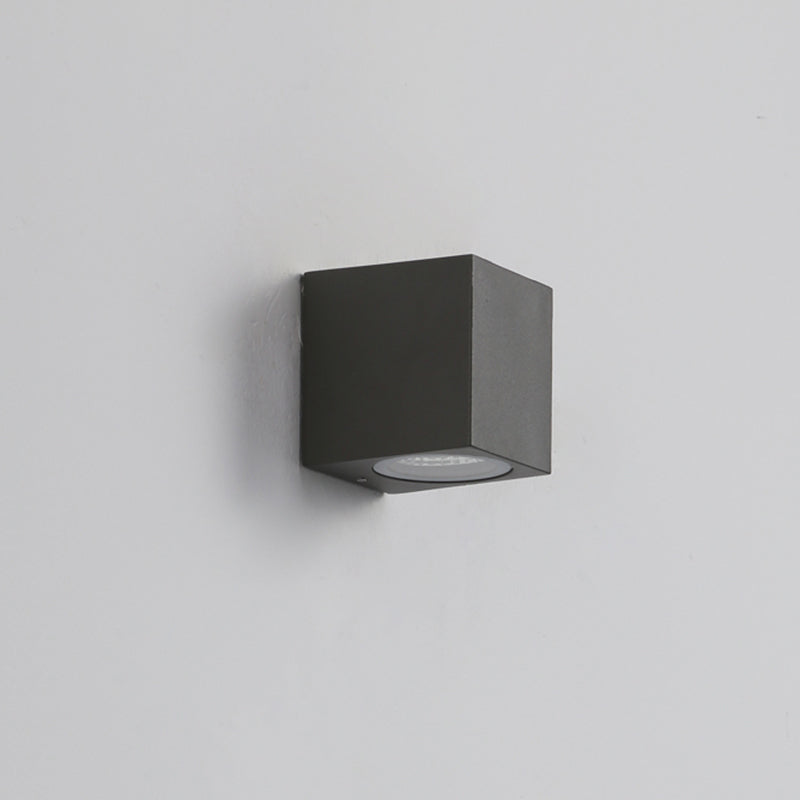 Tavon Minimalist Metal Square Outdoor Wall Lamp, Black - Lamp Copper