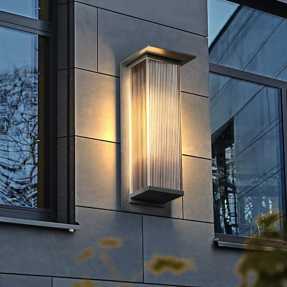 Ray Modern Rectangular Metal Outdoor Wall Lamp, Black - Lamp Copper