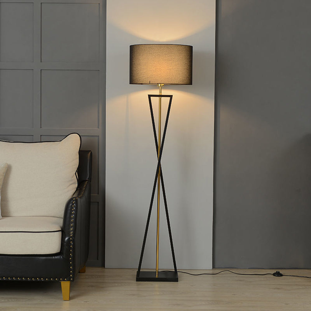 Baines Tripod Floor Lamp, Black & Flaxen, L 158CM - Lamp Copper