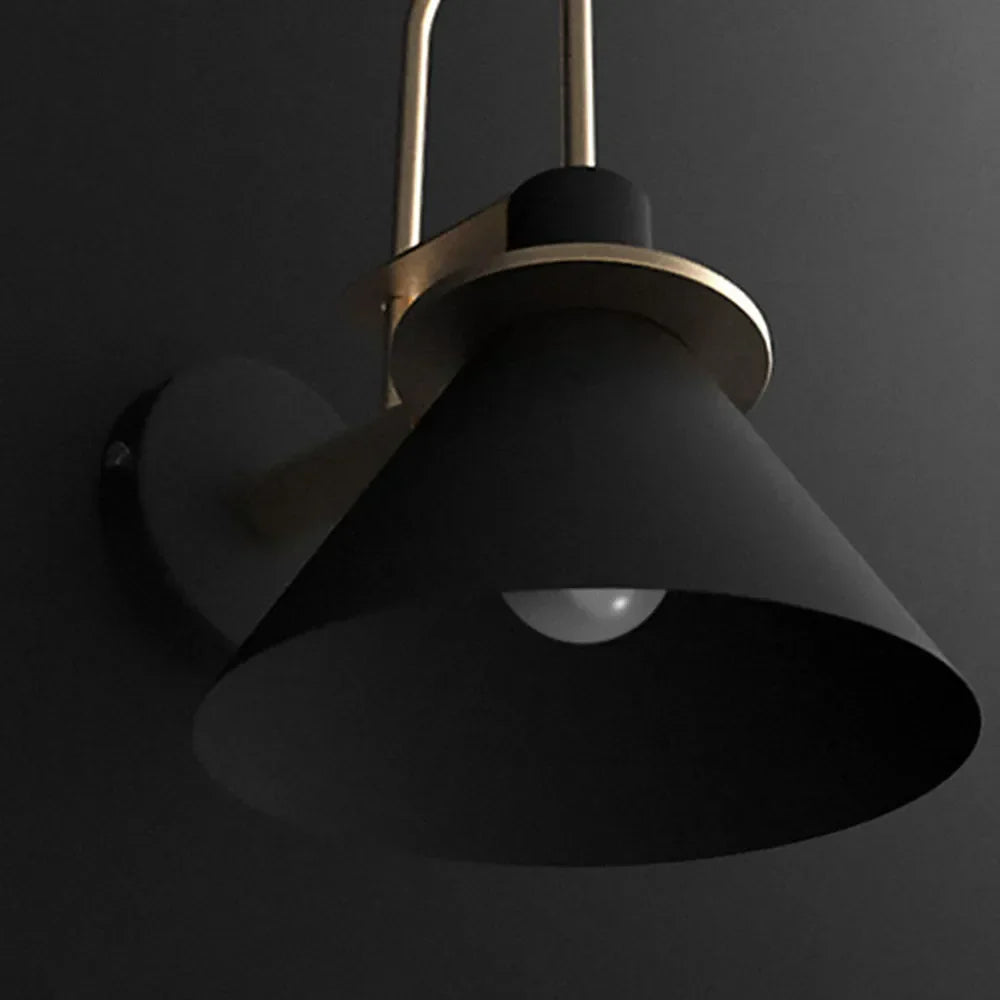 Valentina Vintage Horn Shape Metal Wall Lamp, Living room/Bedroom/Bathroom - Lamp Copper