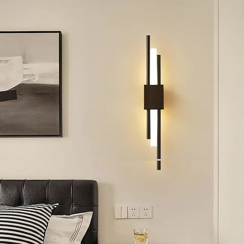 Dune Modern Bar Metal LED Wall Lamp, Black/Gold - Lamp Copper