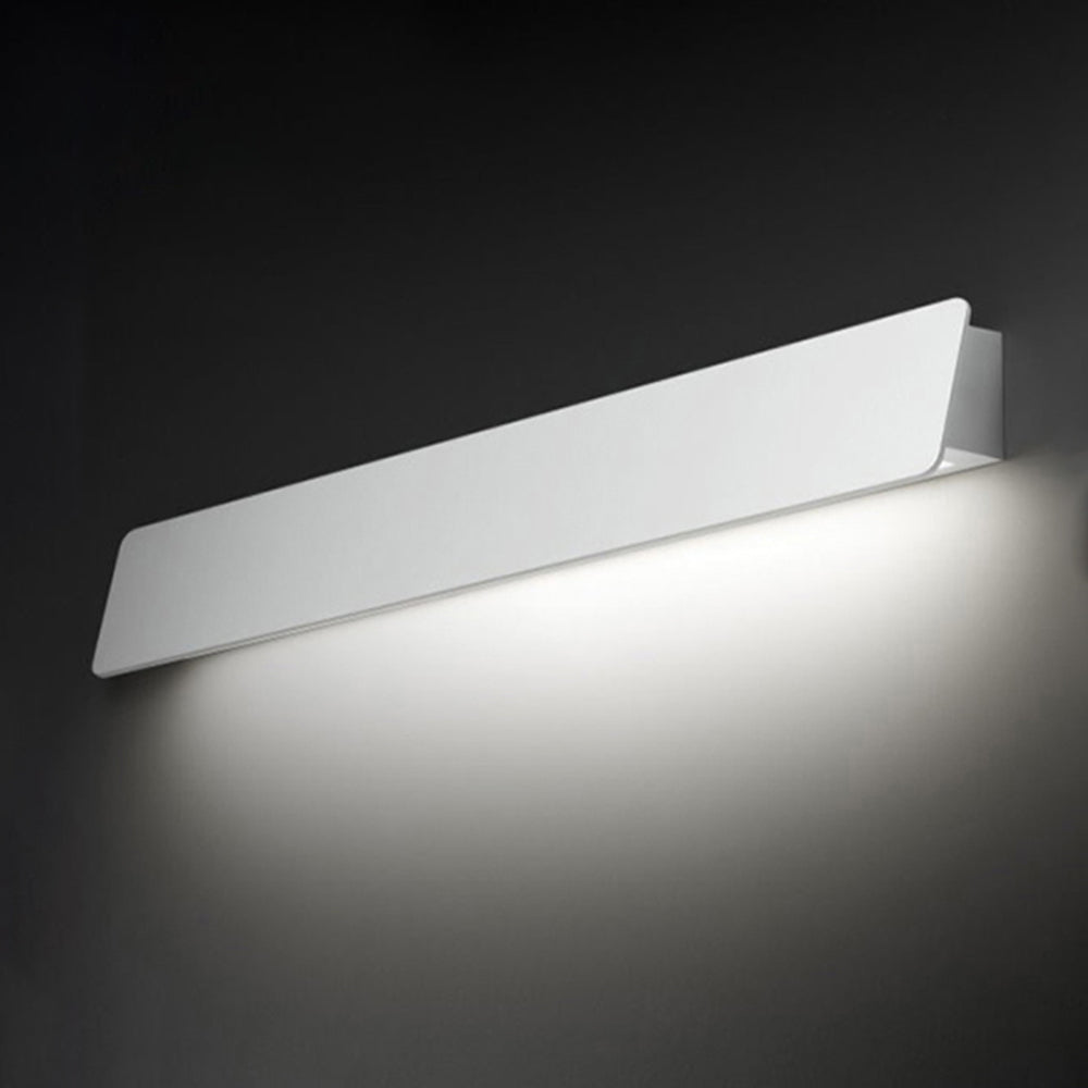 Ray Industrial Linear Metal Outdoor Wall Lamp, Black/White - Lamp Copper
