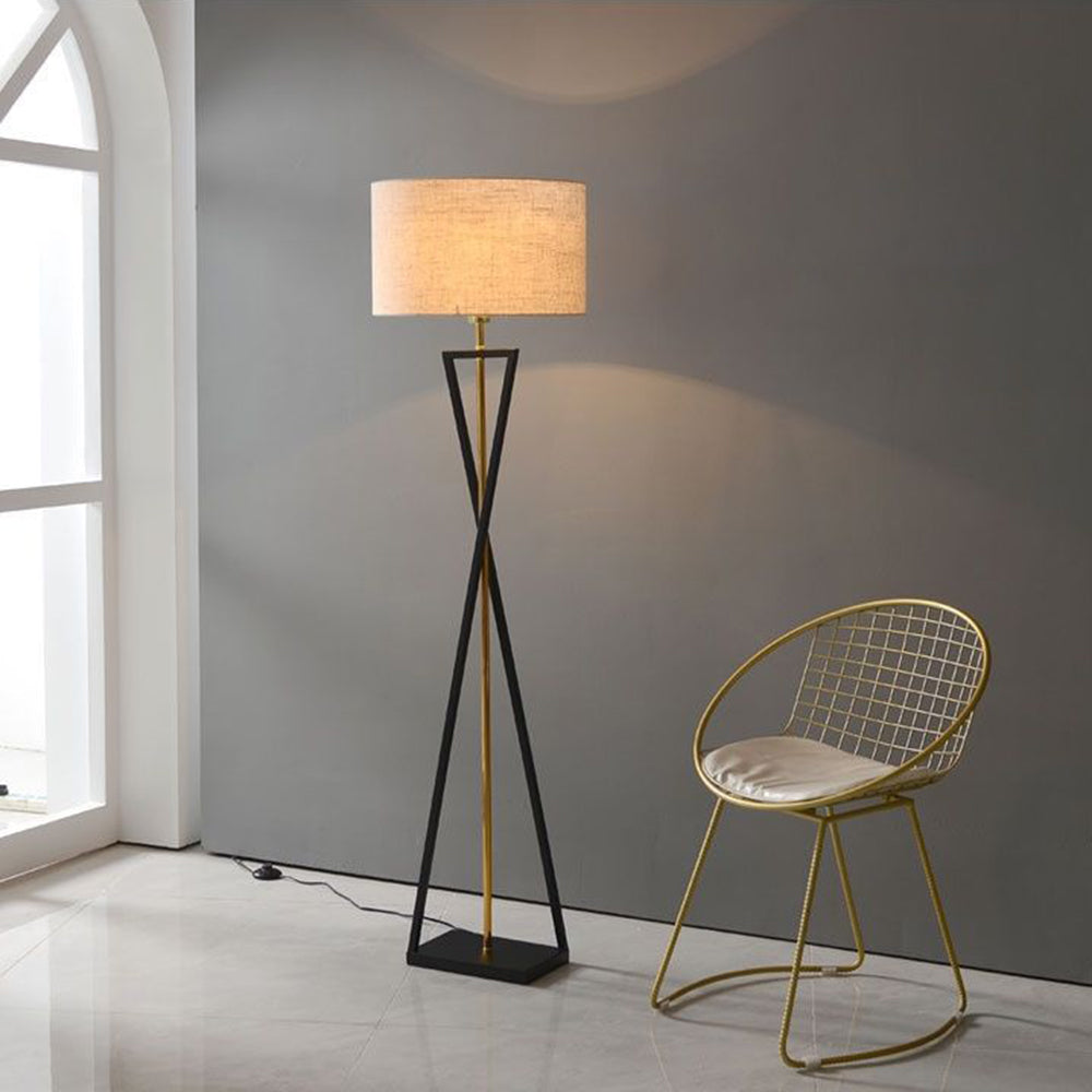 Baines Tripod Floor Lamp, Black & Flaxen, L 158CM - Lamp Copper
