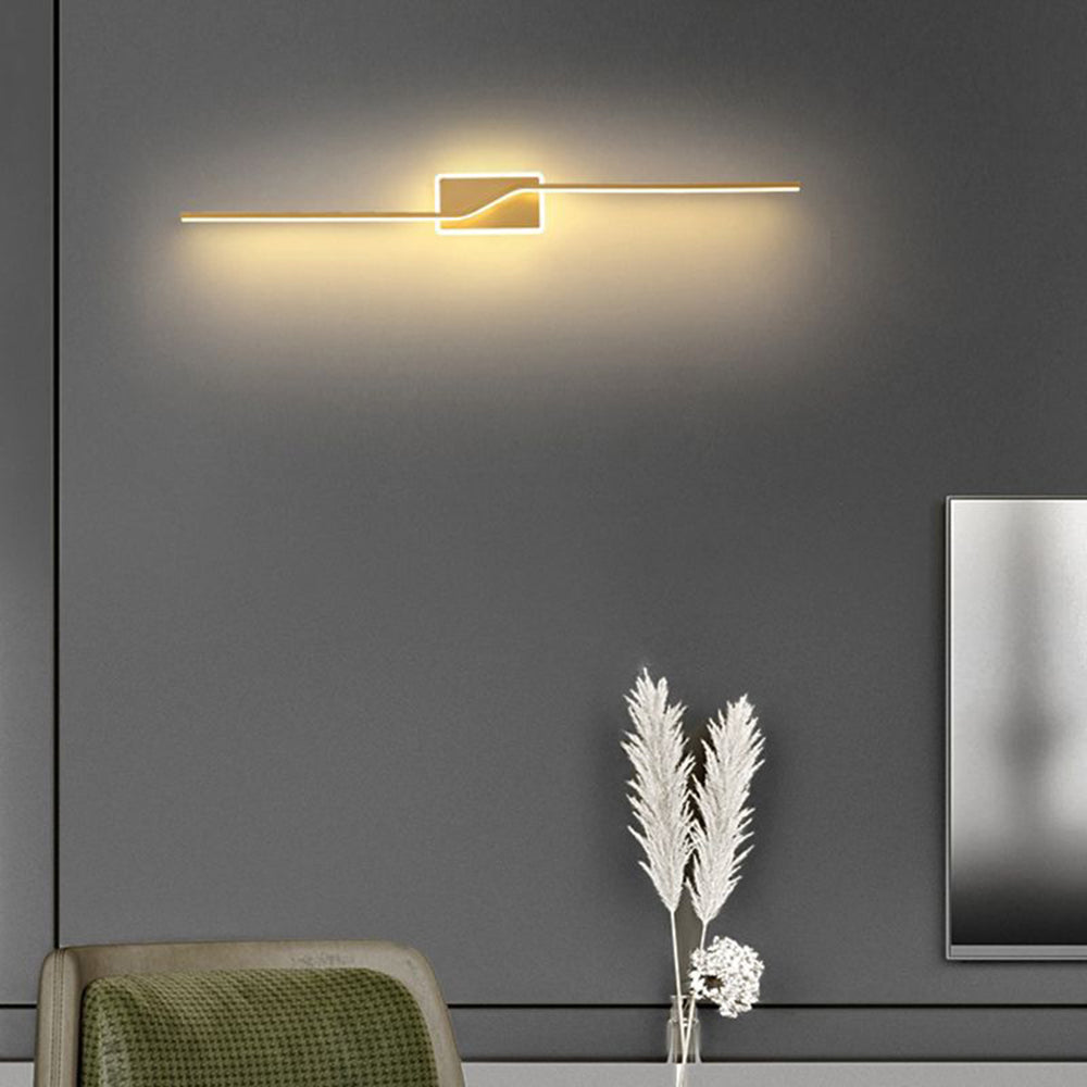 Arisha Luxury Curved Linear Metal Wall Lamp, Gold - Lamp Copper