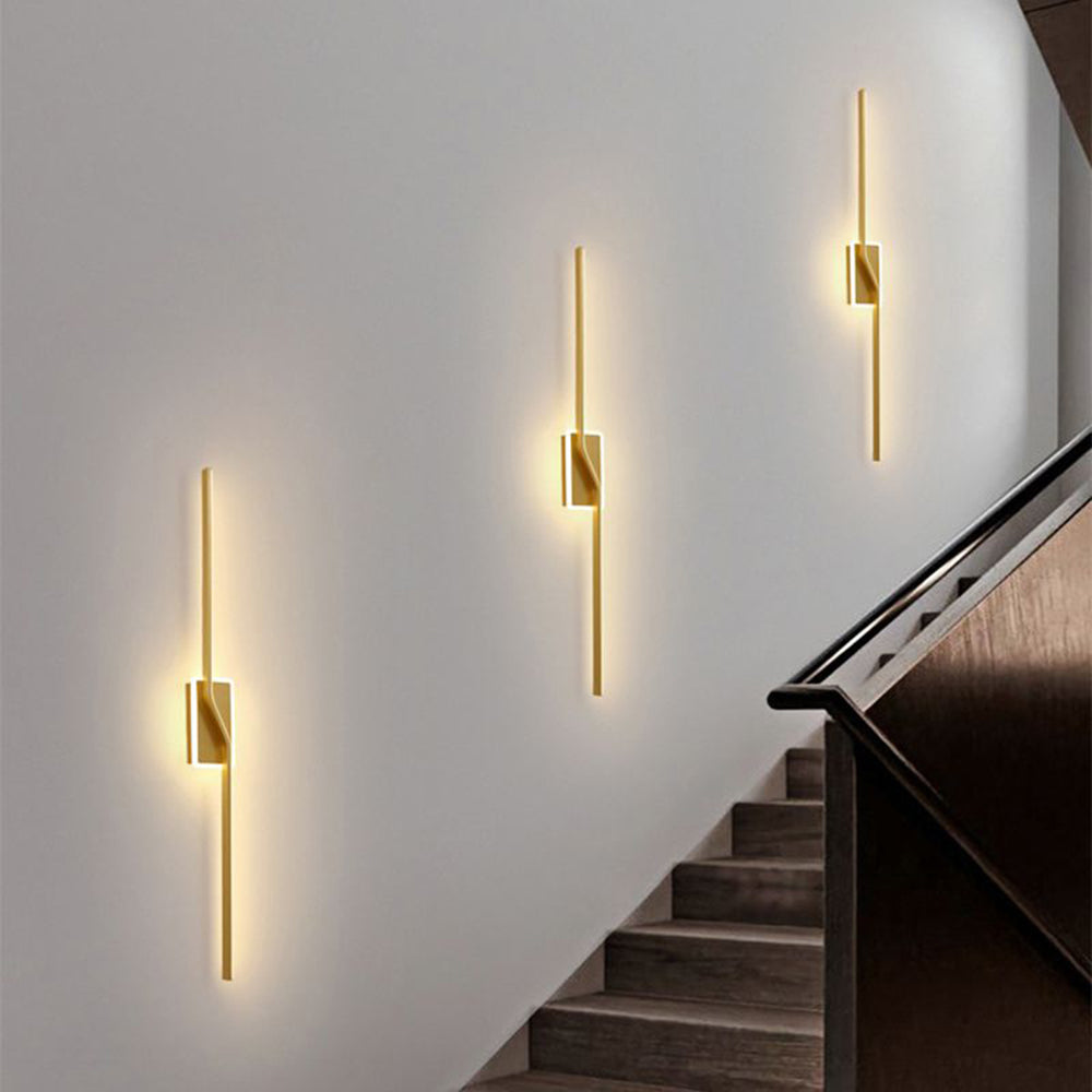 Arisha Luxury Curved Linear Metal Wall Lamp, Gold - Lamp Copper