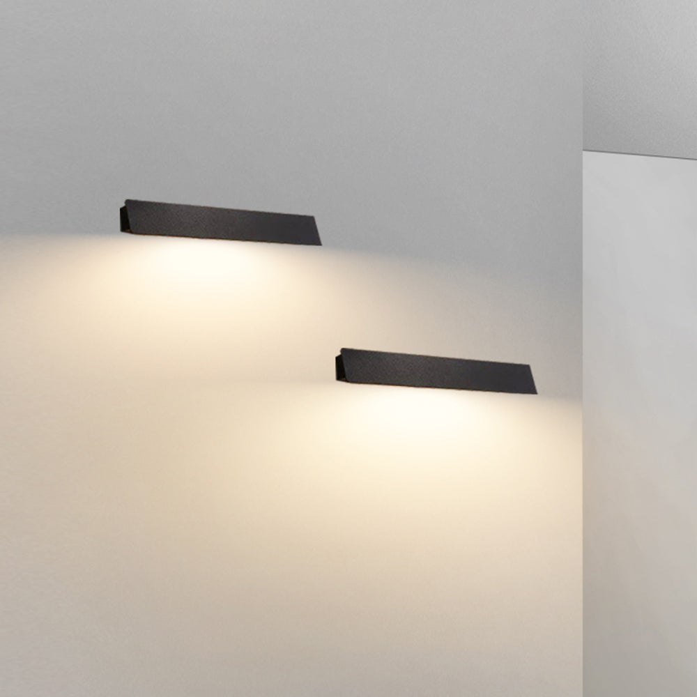 Ray Industrial Linear Metal Outdoor Wall Lamp, Black/White - Lamp Copper