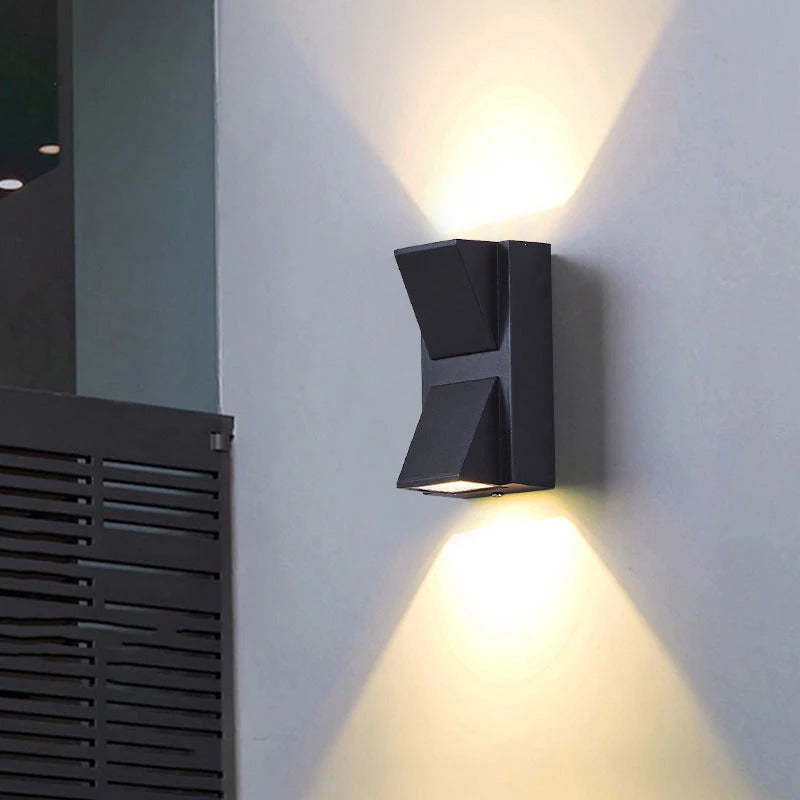 Vexto Modern Black Metal LED Outdoor Wall Lamp - Lamp Copper