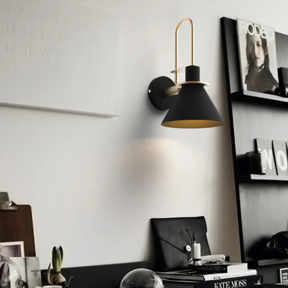 Valentina Vintage Horn Shape Metal Wall Lamp, Living room/Bedroom/Bathroom - Lamp Copper