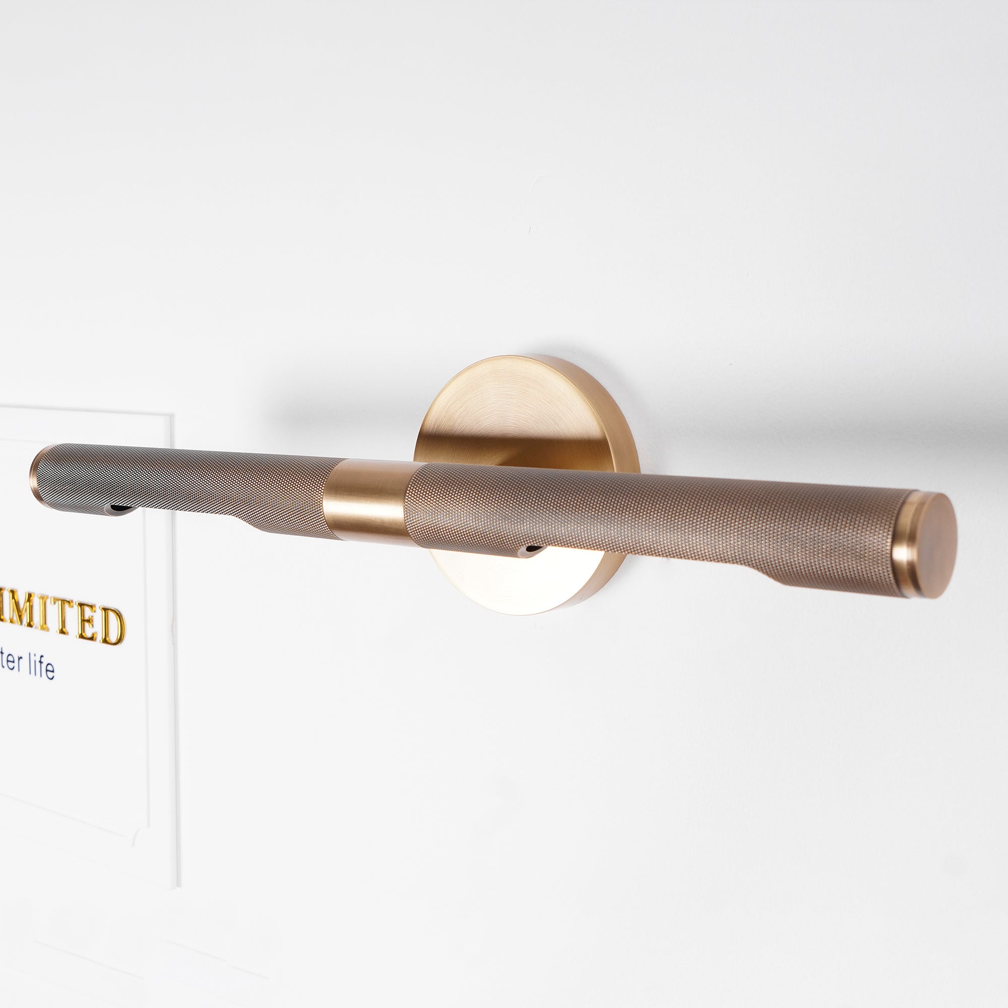 Solvain Modern Brass LED Wall Light - Lamp Copper