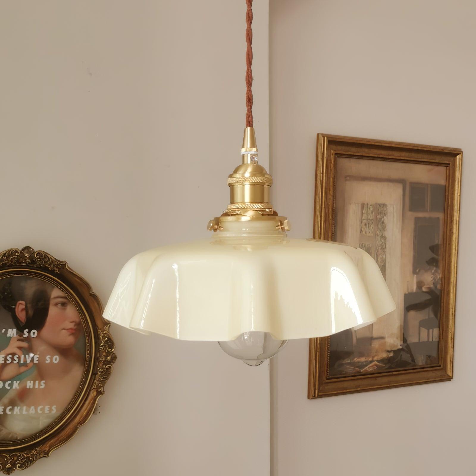 Civen Farmhouse Ruffled Pendant Light - Lamp Copper