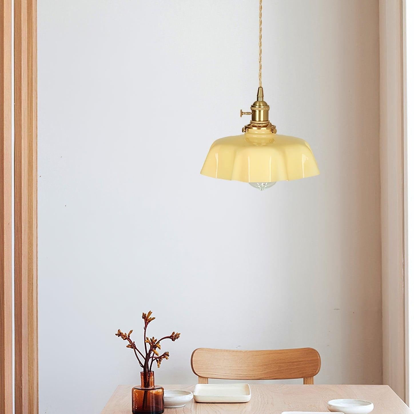 Civen Farmhouse Ruffled Pendant Light - Lamp Copper