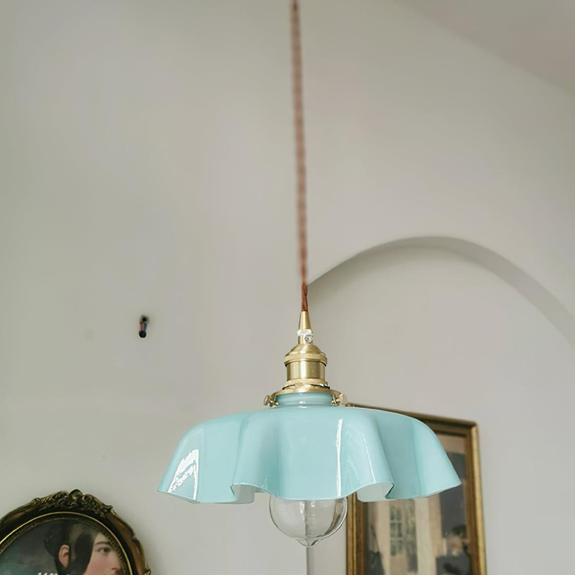 Civen Farmhouse Ruffled Pendant Light - Lamp Copper
