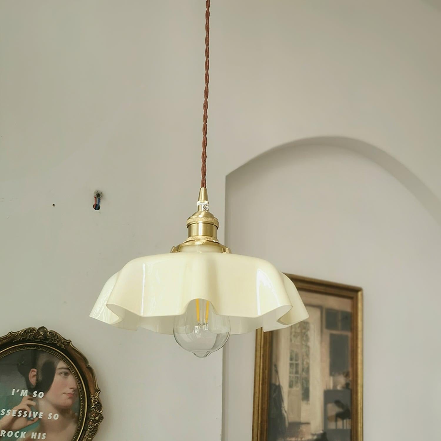 Civen Farmhouse Ruffled Pendant Light - Lamp Copper