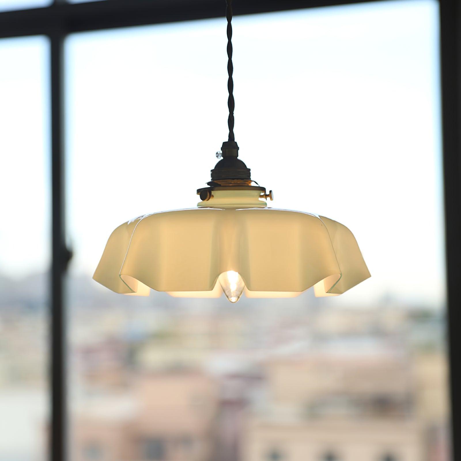 Civen Farmhouse Ruffled Pendant Light - Lamp Copper