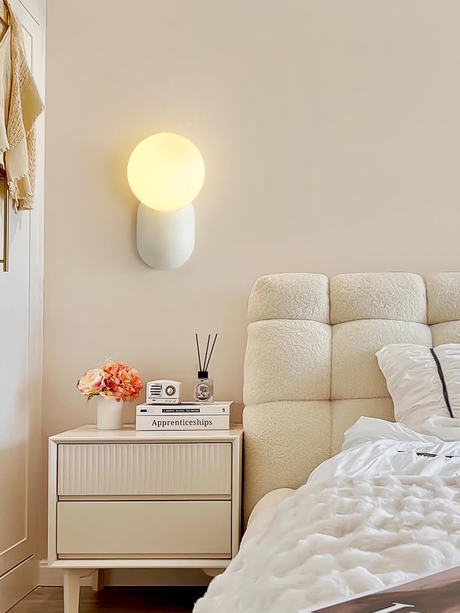 Lunara Minimalist Globe Wall Sconce - Lamp Copper