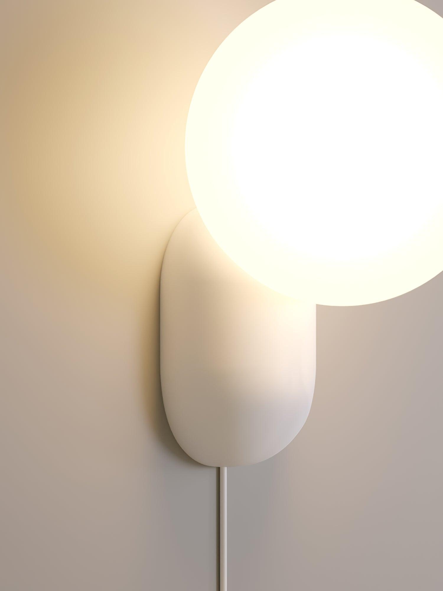 Lunara Minimalist Globe Wall Sconce - Lamp Copper