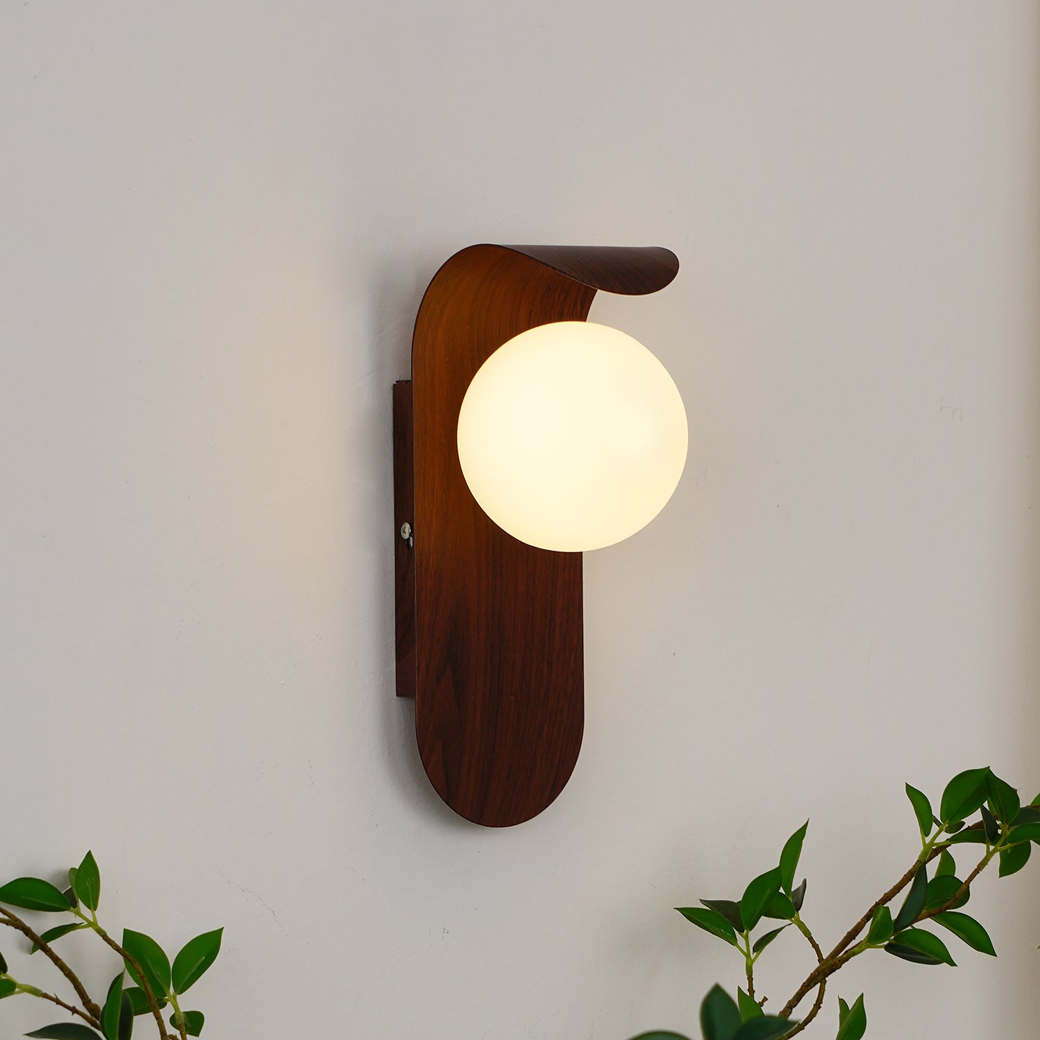Exuro Indoor Wall Lamp Wood / Walnut - Lamp Copper