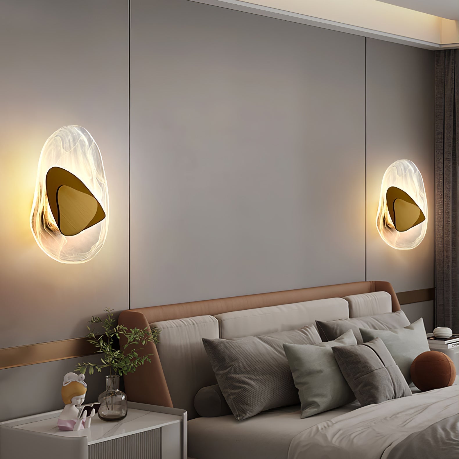 Beatrice Artistic Black Glass Wall Lamp - Lamp Copper