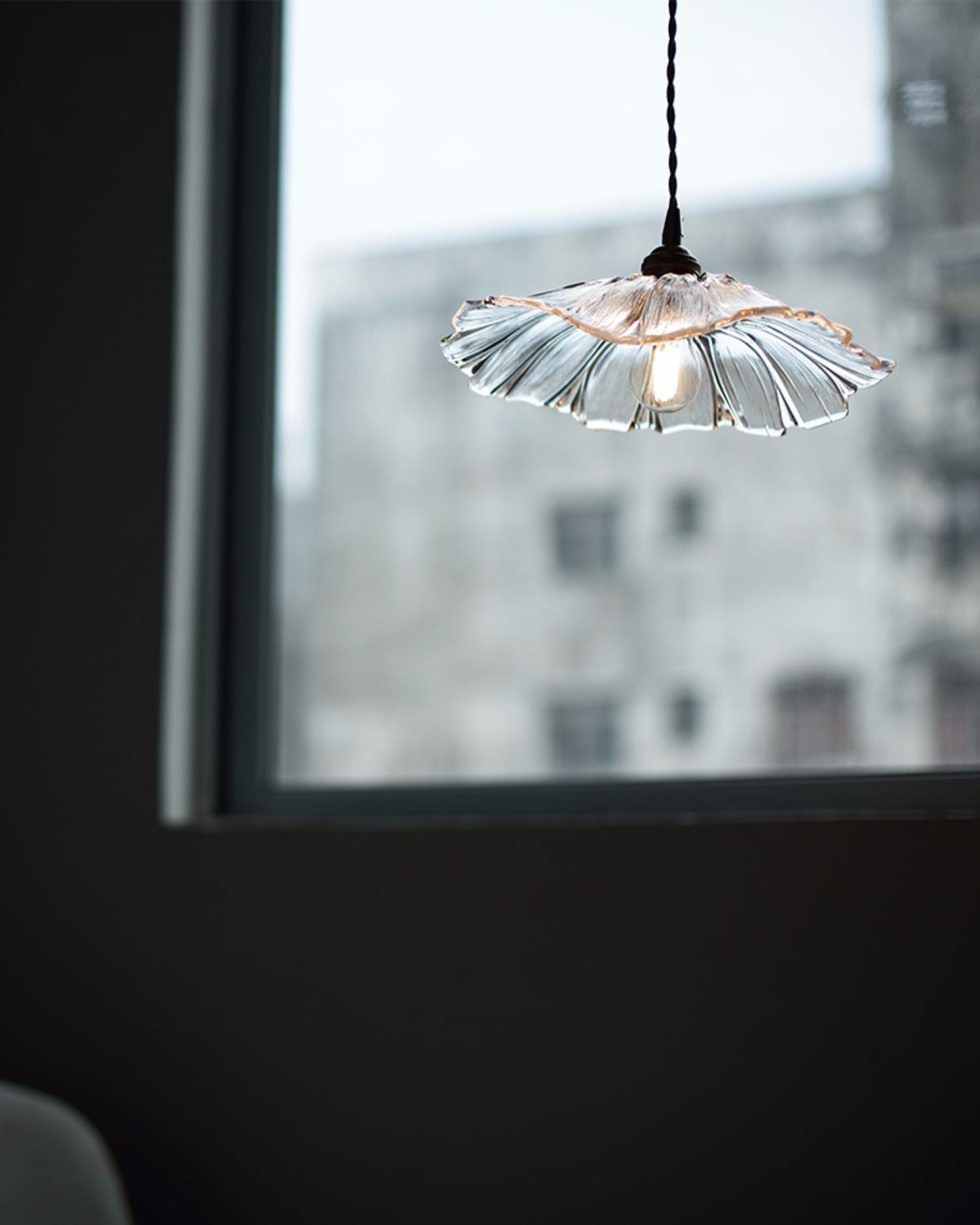 Aurvarira Modern Minimalist Art Brass Glass Pendant Lamp - Lamp Copper