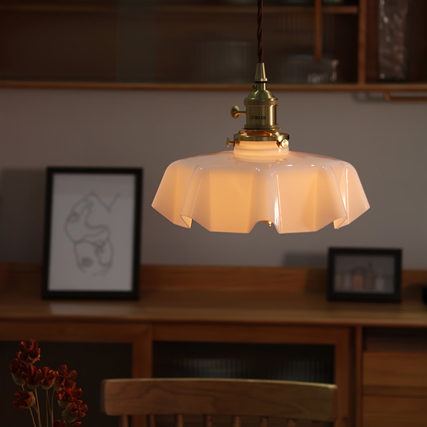 Civen Farmhouse Ruffled Pendant Light - Lamp Copper