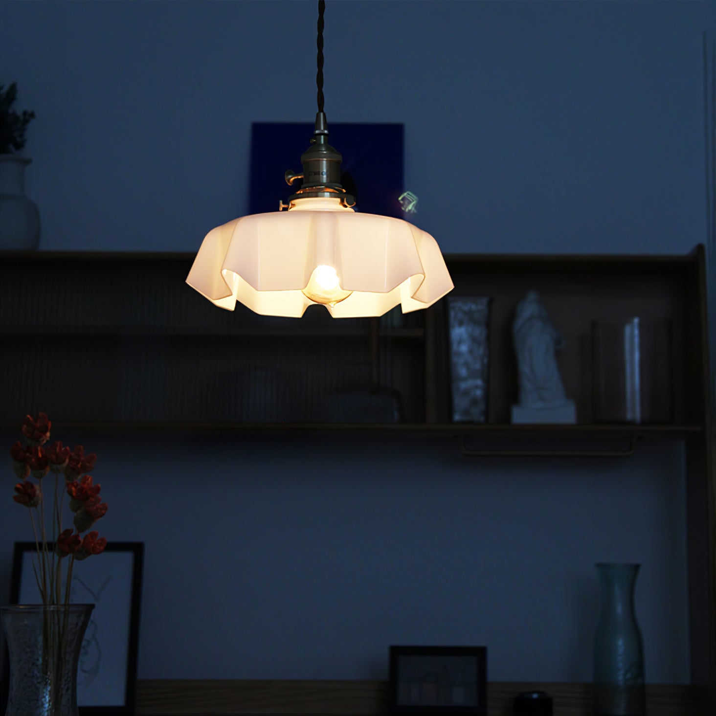 Civen Farmhouse Ruffled Pendant Light - Lamp Copper