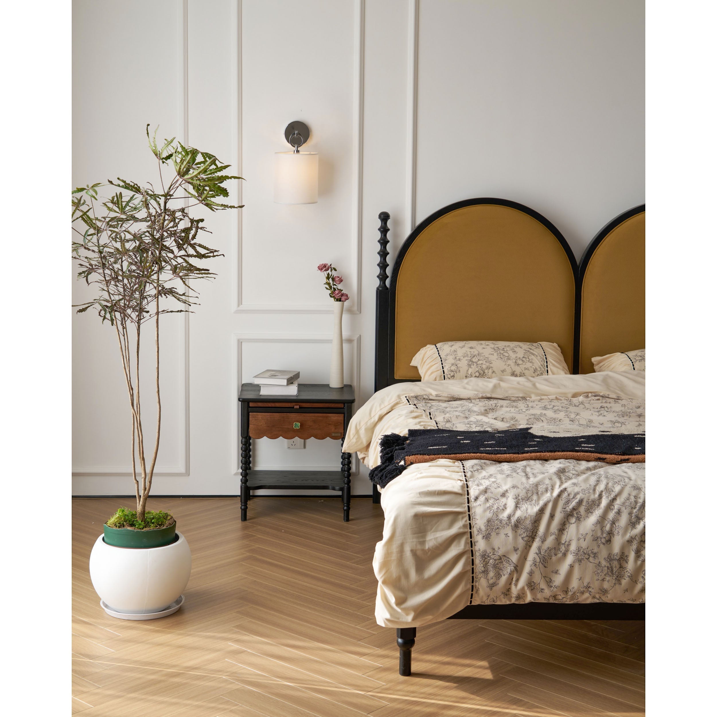 Cotheor Modern Minimalist Circle Brass Fabric Sconce Wall Lamp - Lamp Copper