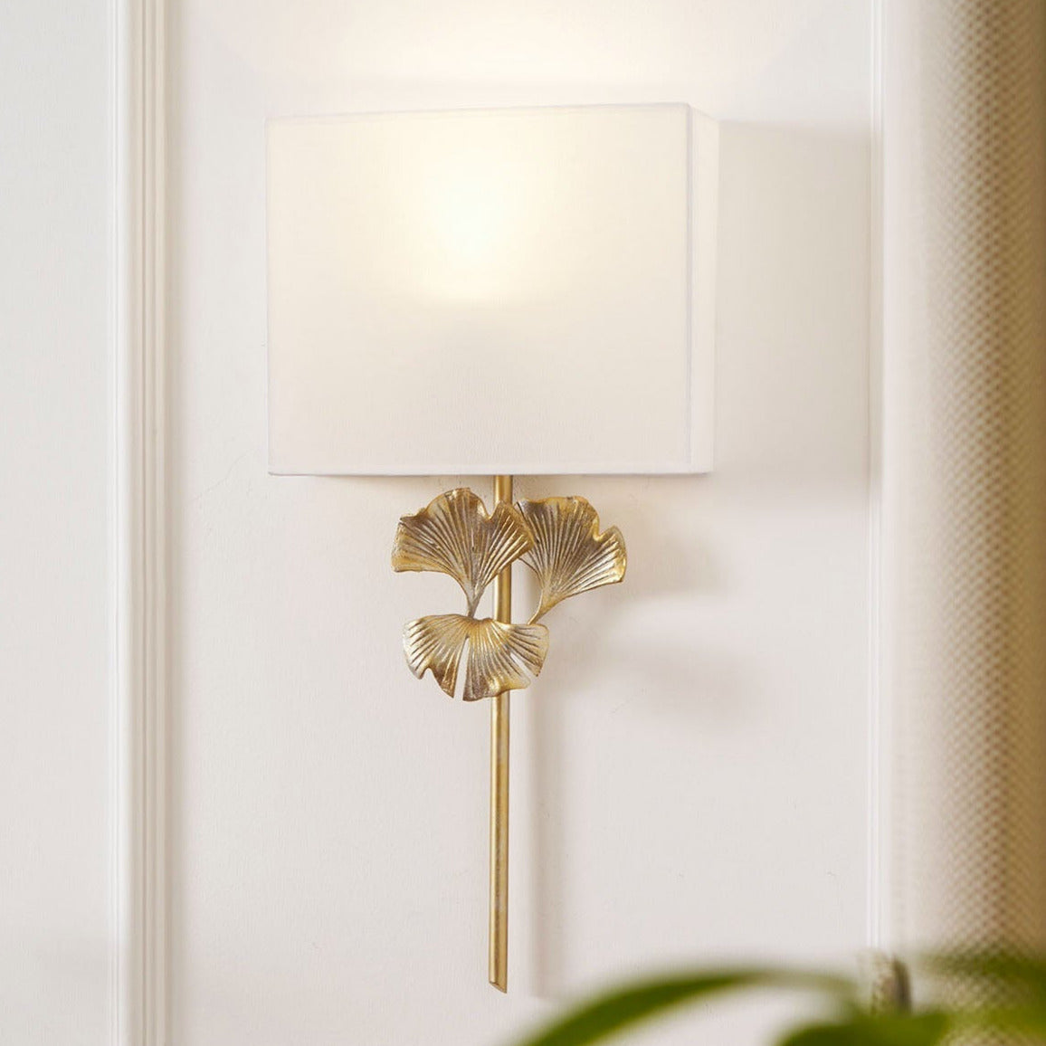 Daisy Wall Lamp Ginkgo Leaf - Lamp Copper