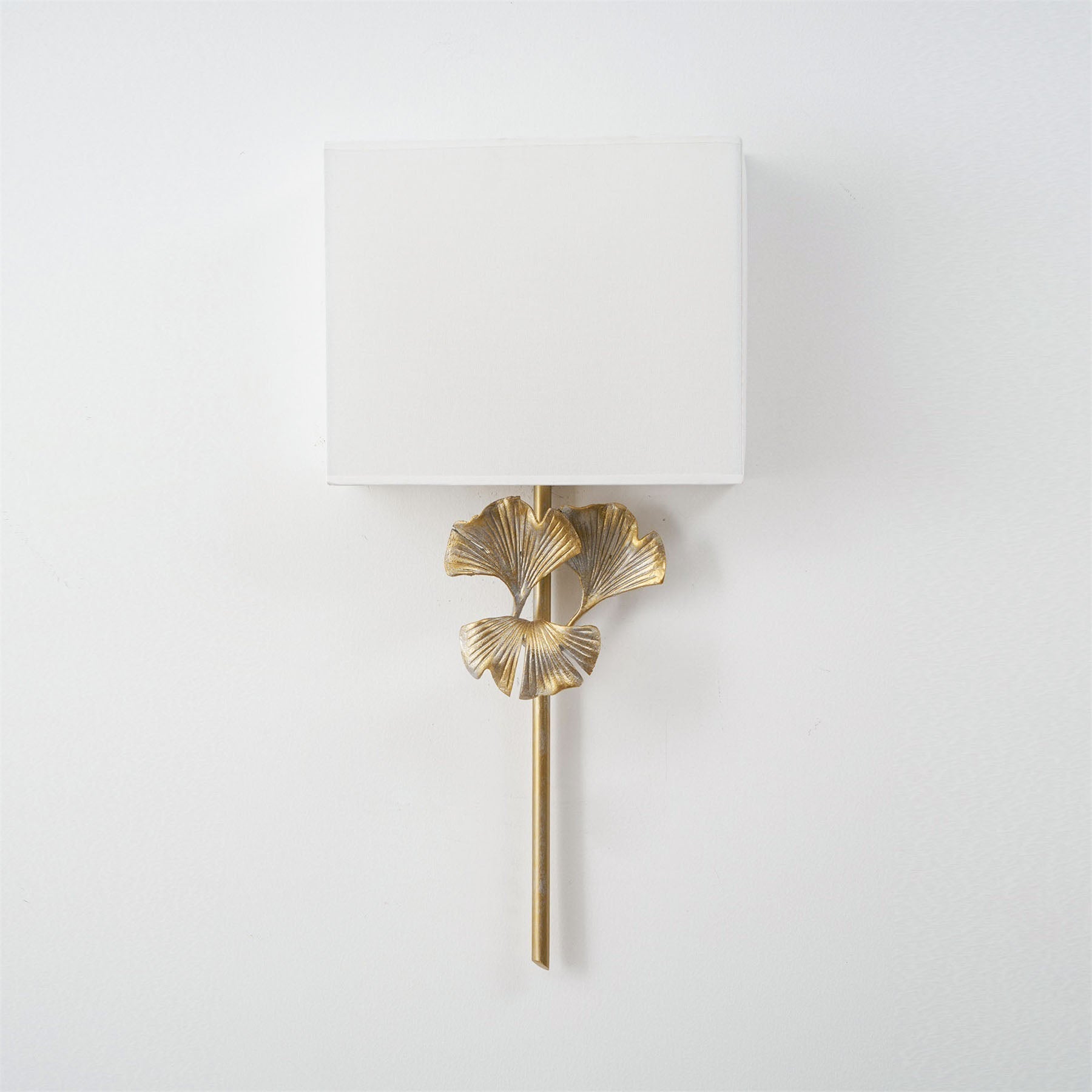 Daisy Wall Lamp Ginkgo Leaf - Lamp Copper