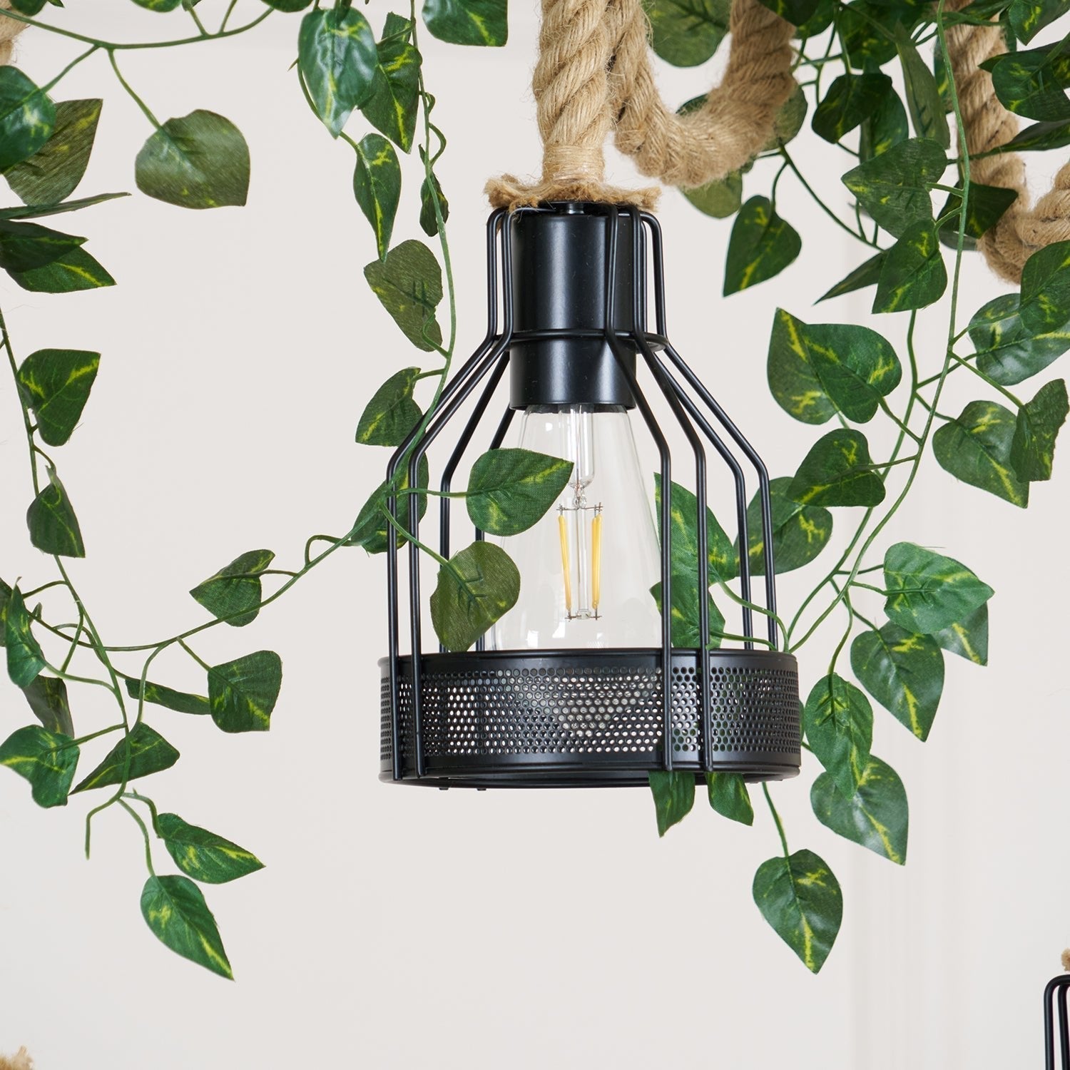 Quoro Hemp Rope Industrial Grenade Chandelier - Lamp Copper