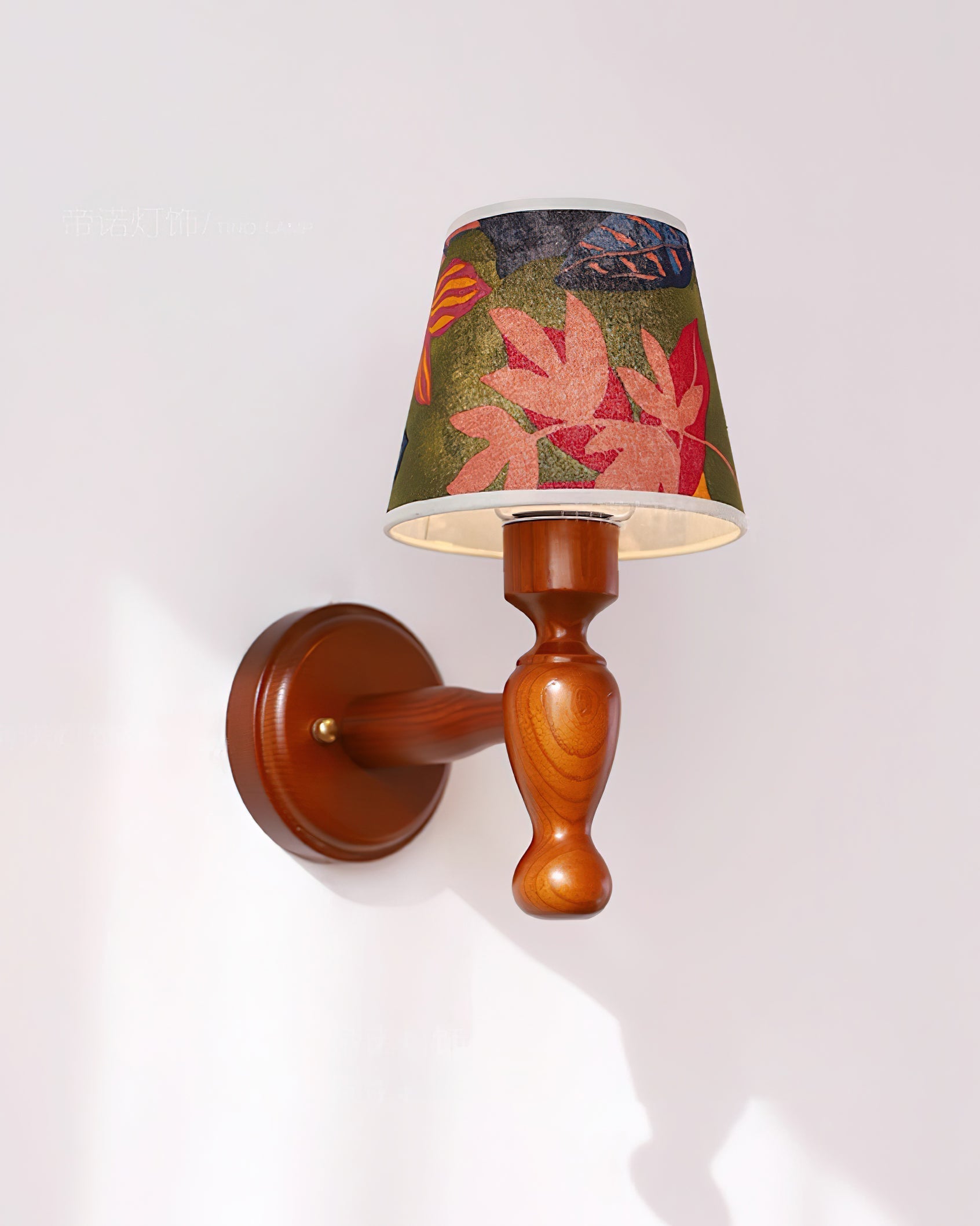 Mapleleaf Wooden Wall Lamp - Lamp Copper