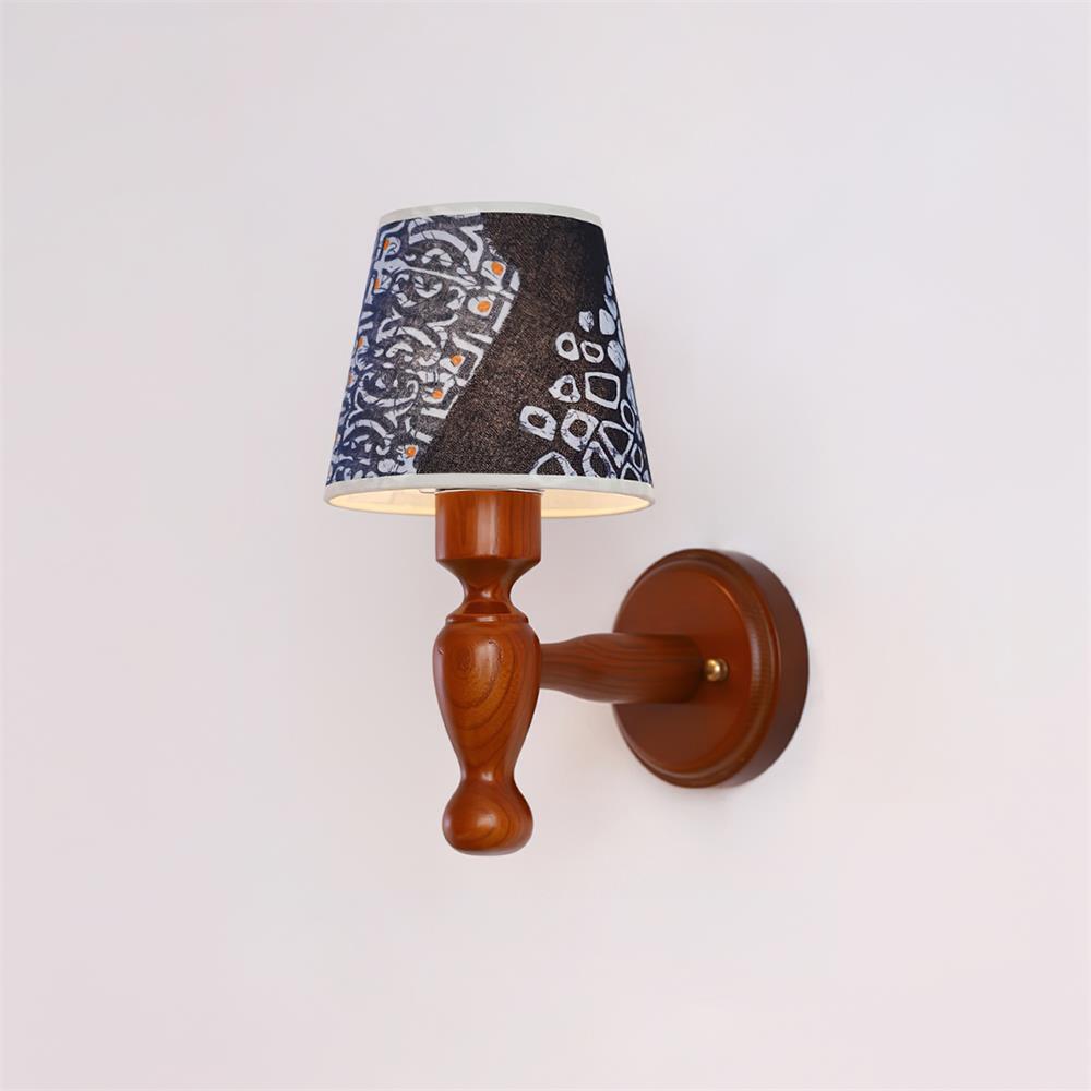 Mapleleaf Wooden Wall Lamp - Lamp Copper