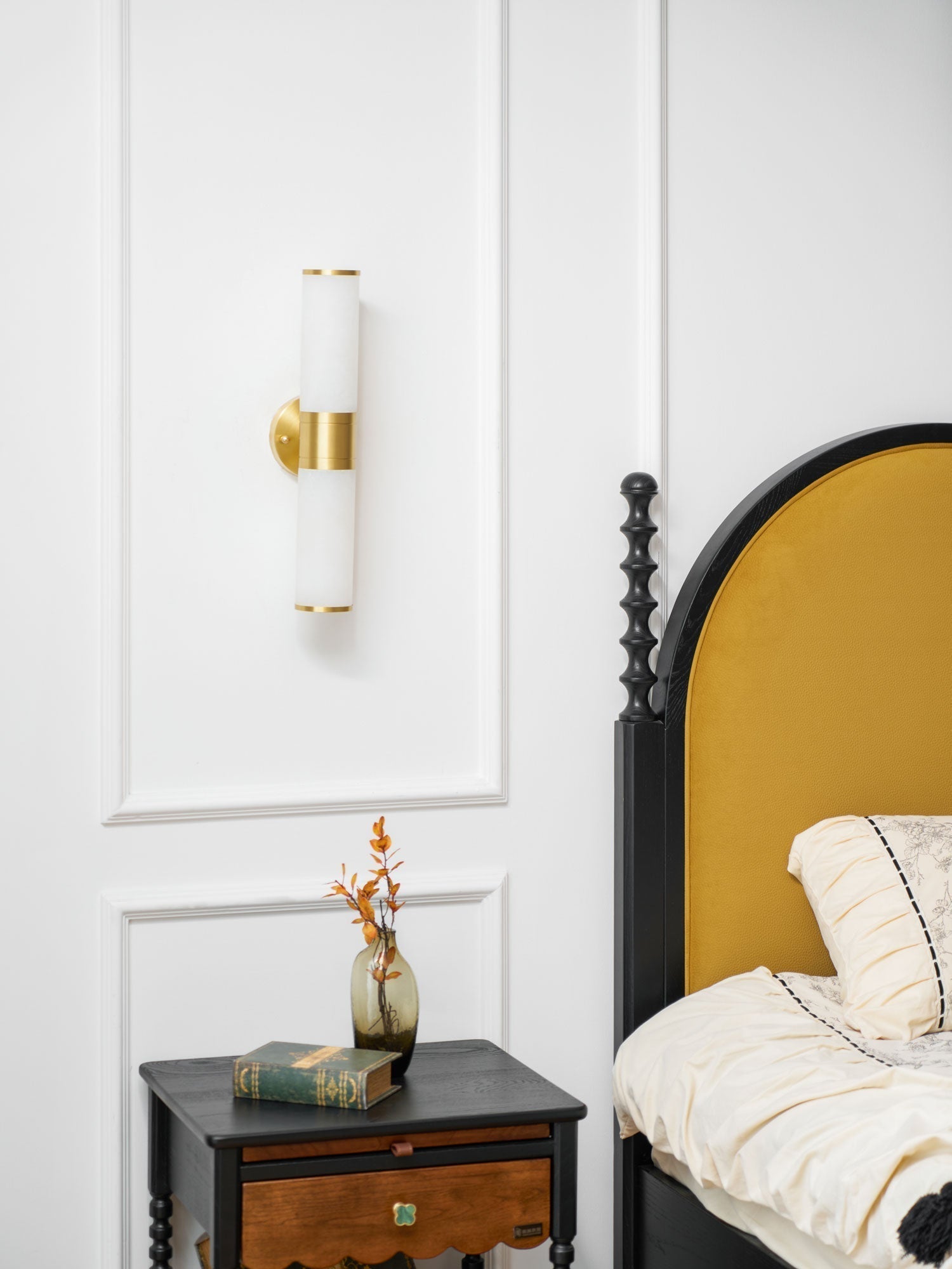 Kaia Minimalist Alabaster Wall Lamp - Lamp Copper