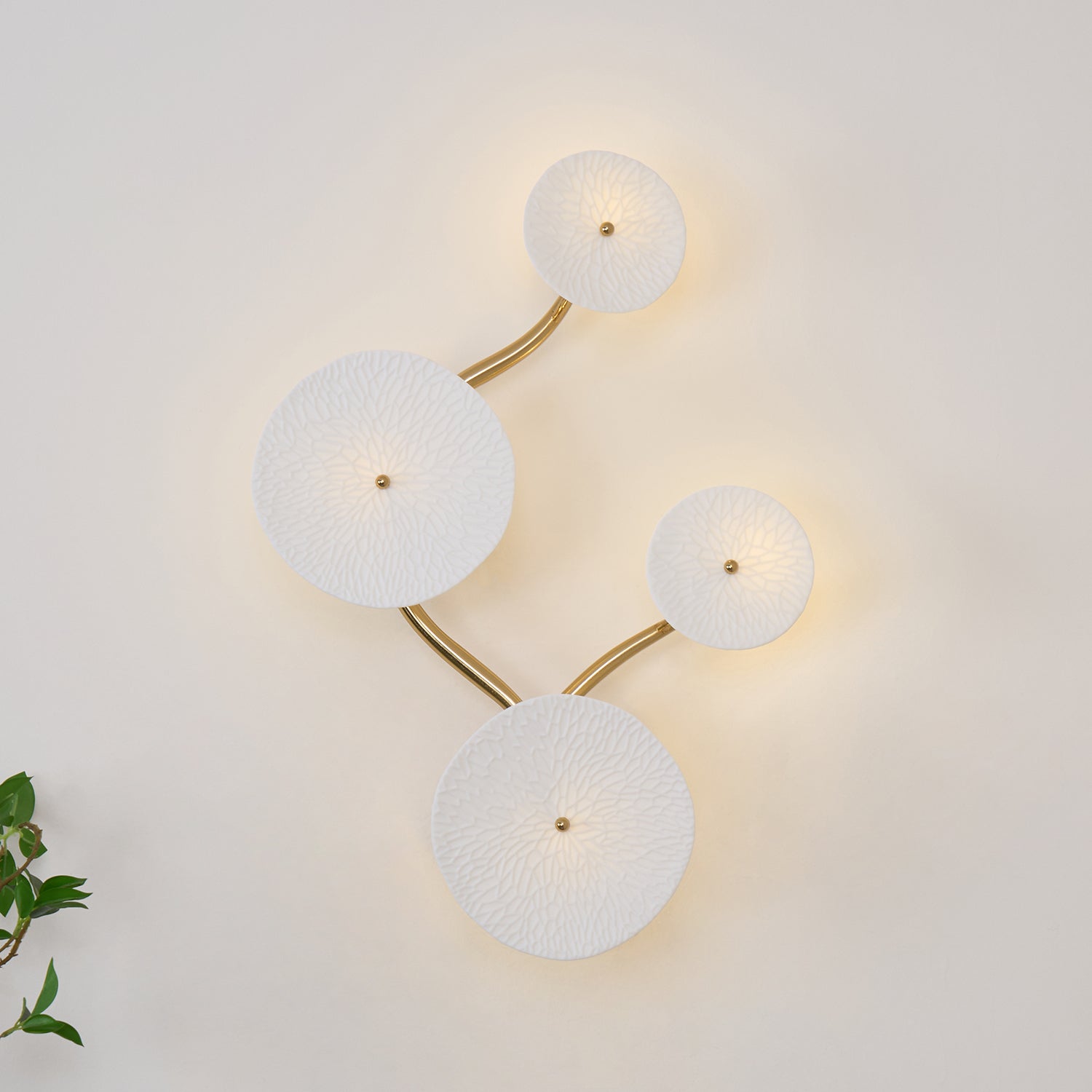 Kaivo Lotus Petal Wall Lamp - Lamp Copper