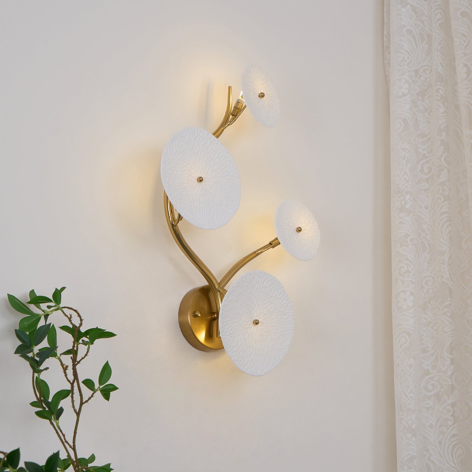 Kaivo Lotus Petal Wall Lamp - Lamp Copper