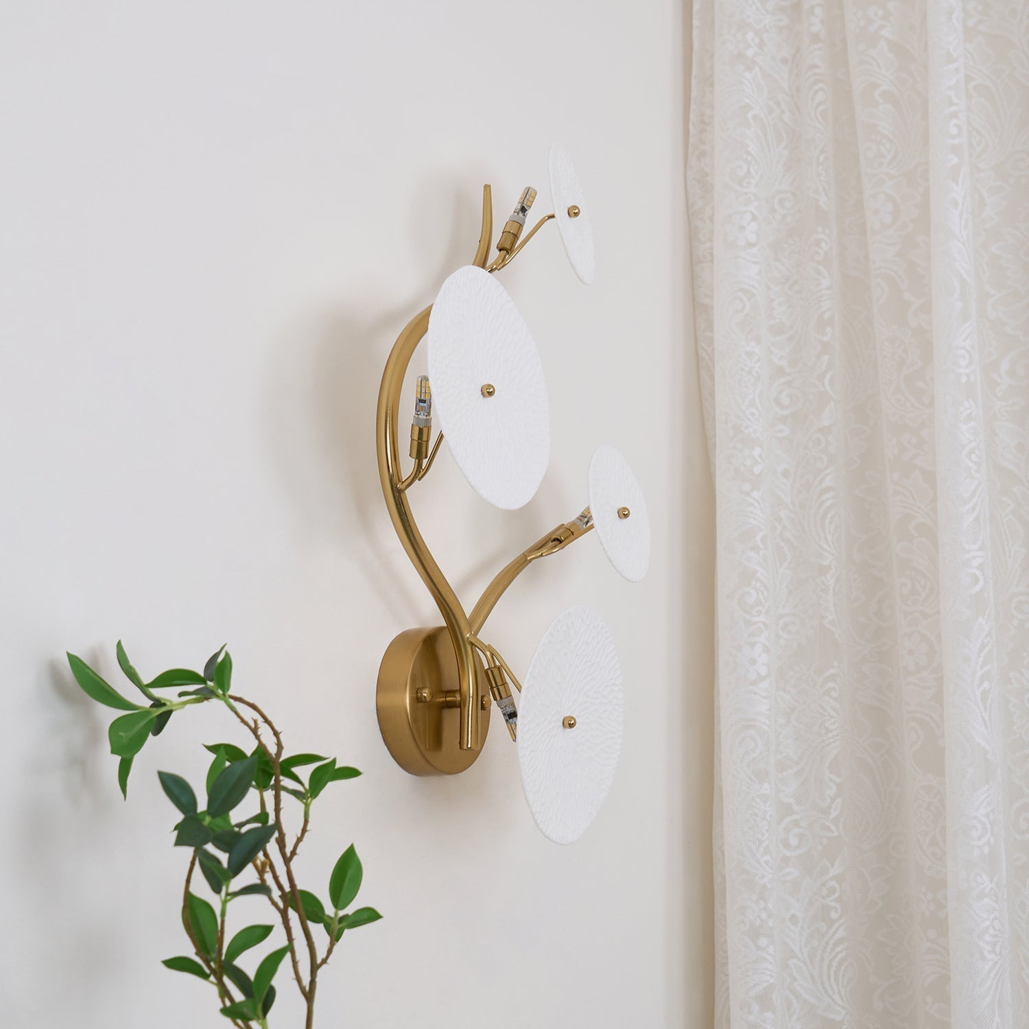 Kaivo Lotus Petal Wall Lamp - Lamp Copper