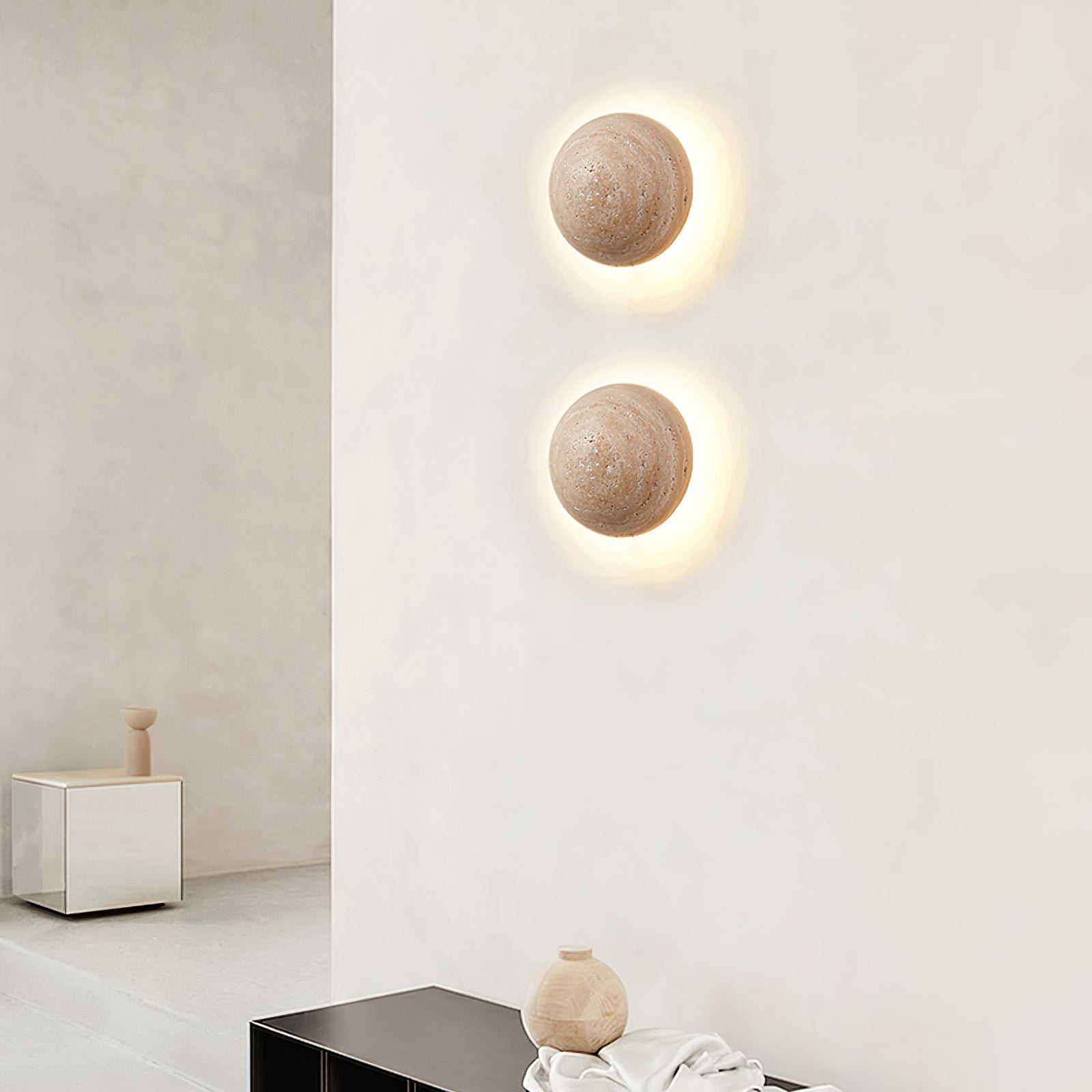 Nyvarion Minimalist Travertine Wall Light - Lamp Copper