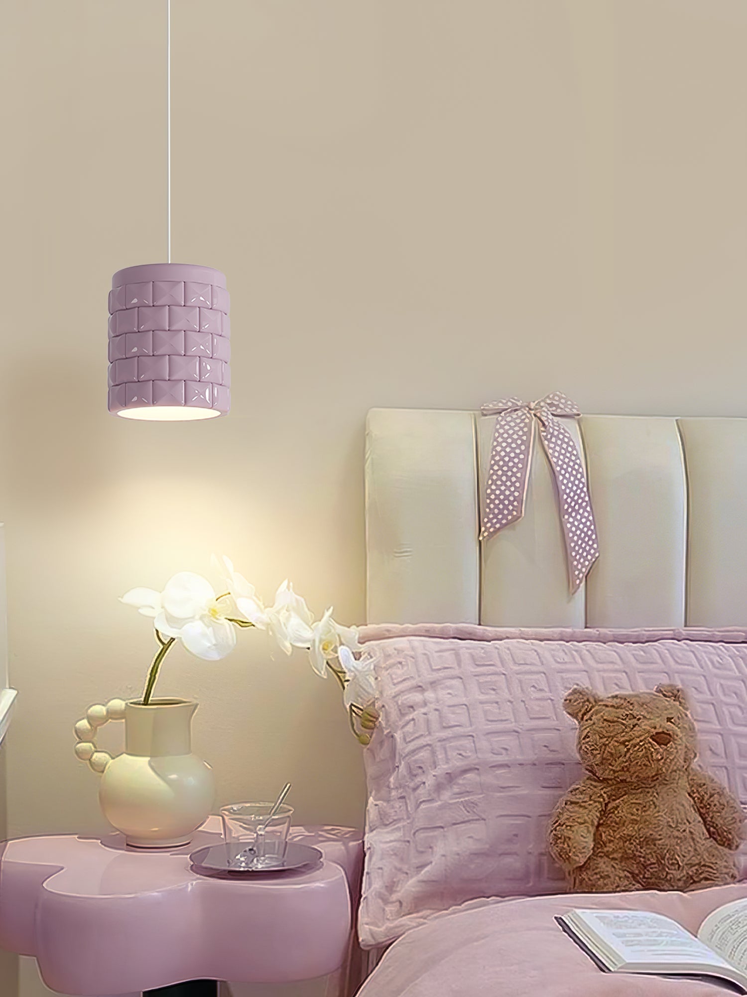 Vadoror Modern Minimalist Girl Resin Metal Pendant Lamp - Lamp Copper