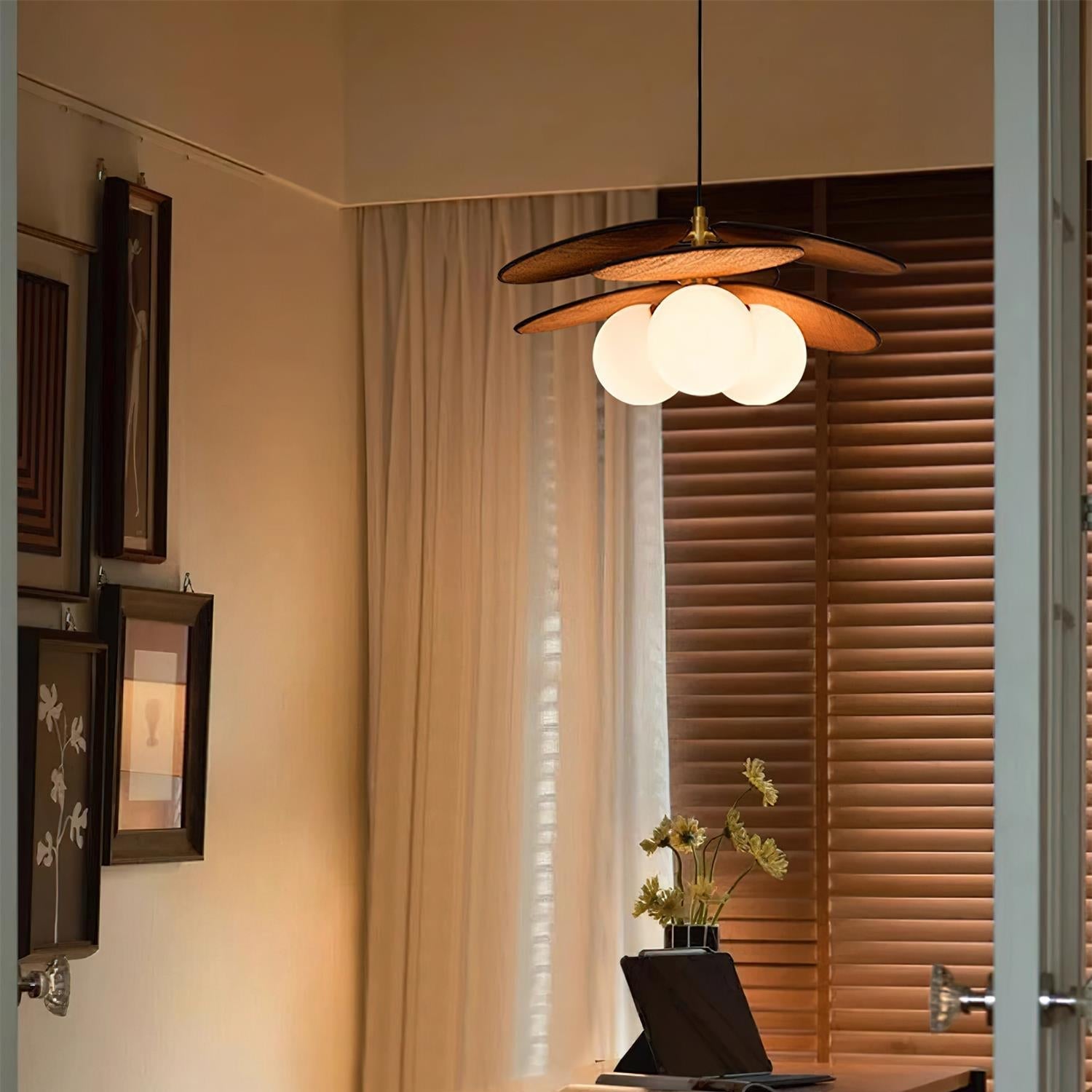 Florin Wooden Petal Pendant Light - Lamp Copper