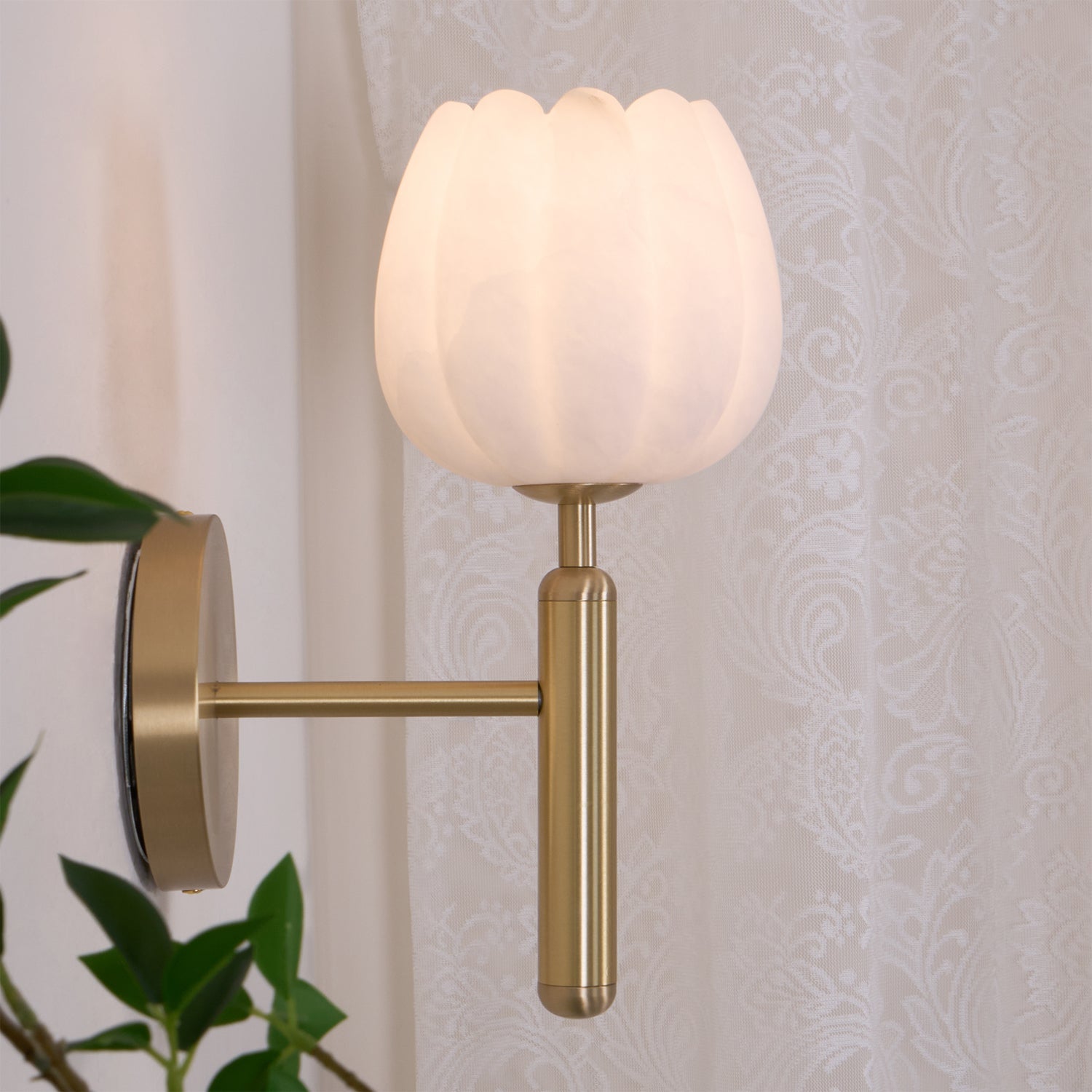 Ralin Alabaster Flowers Wall Lamp - Lamp Copper