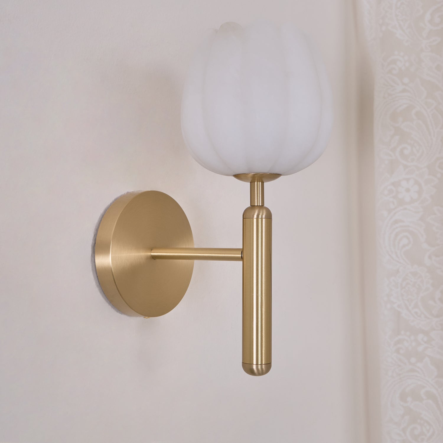 Ralin Alabaster Flowers Wall Lamp - Lamp Copper
