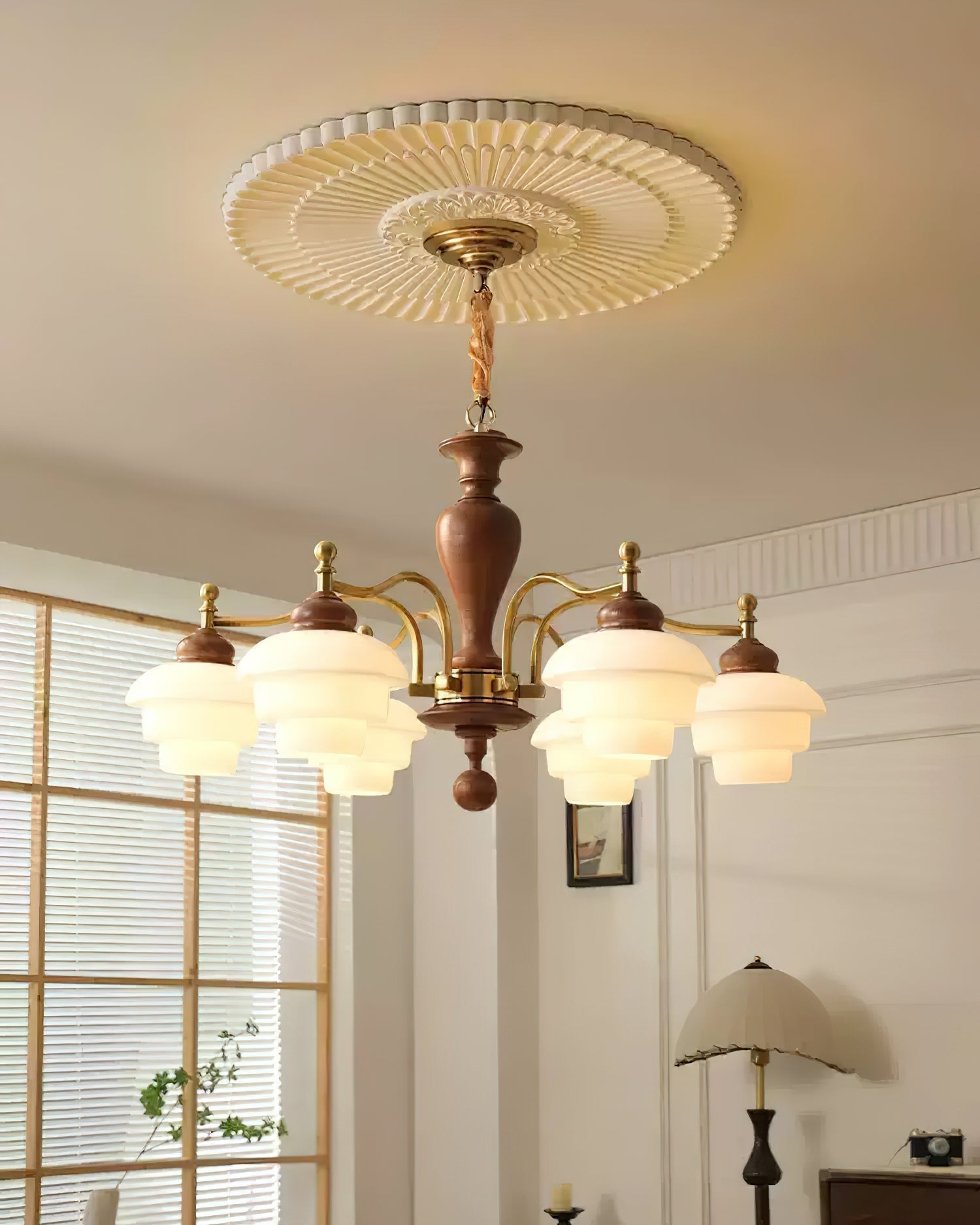 Hovian Wooden Chandelier - Lamp Copper