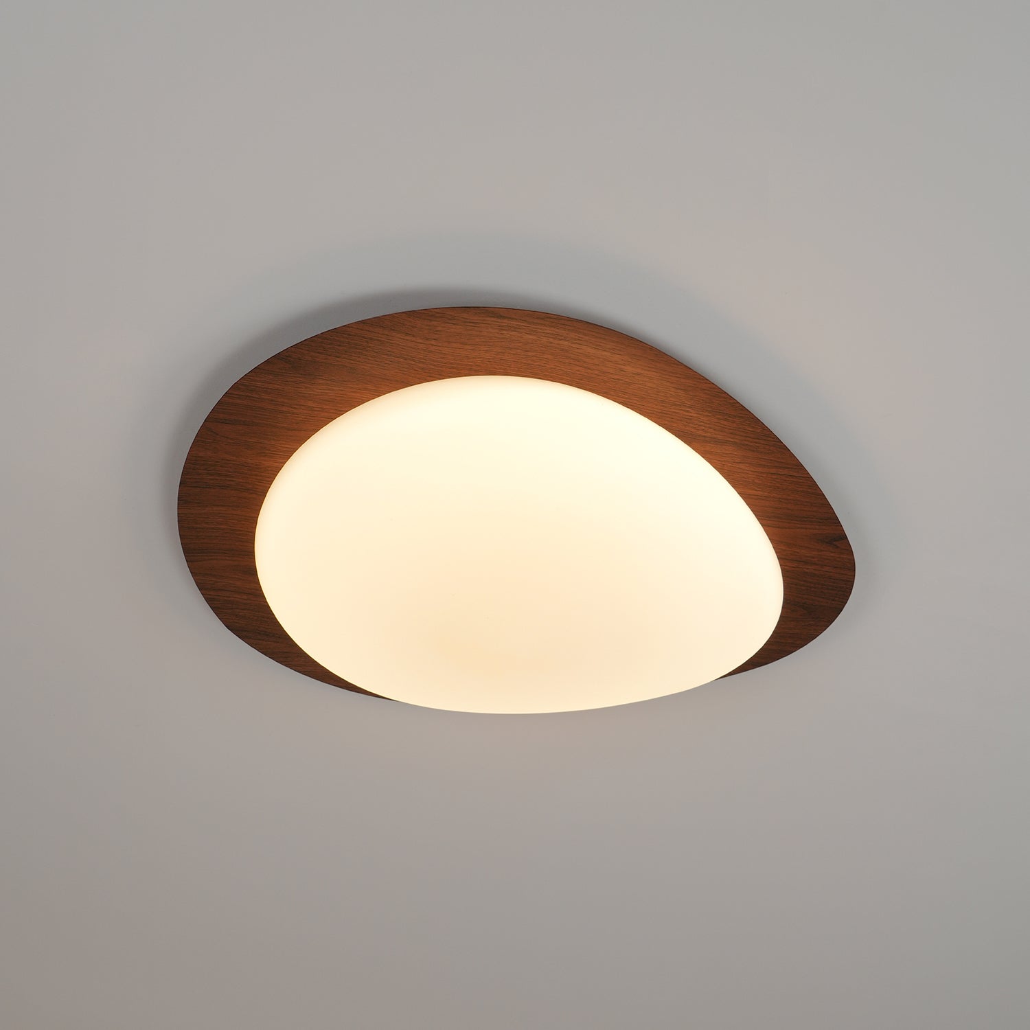 Quisti Pebble Walnut Ceiling Light - Lamp Copper