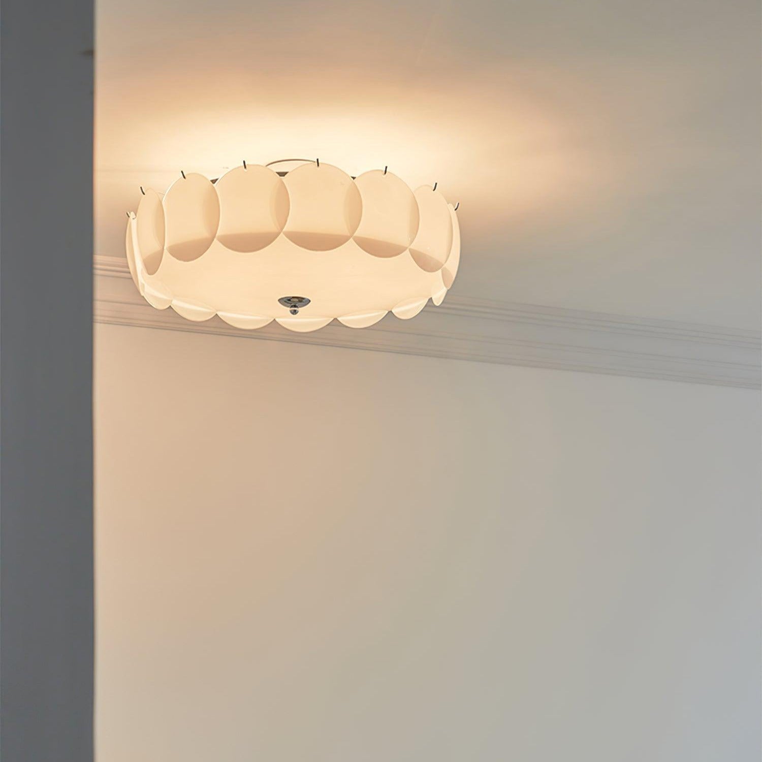 Meiho Petal Shell Ceiling Light - Lamp Copper