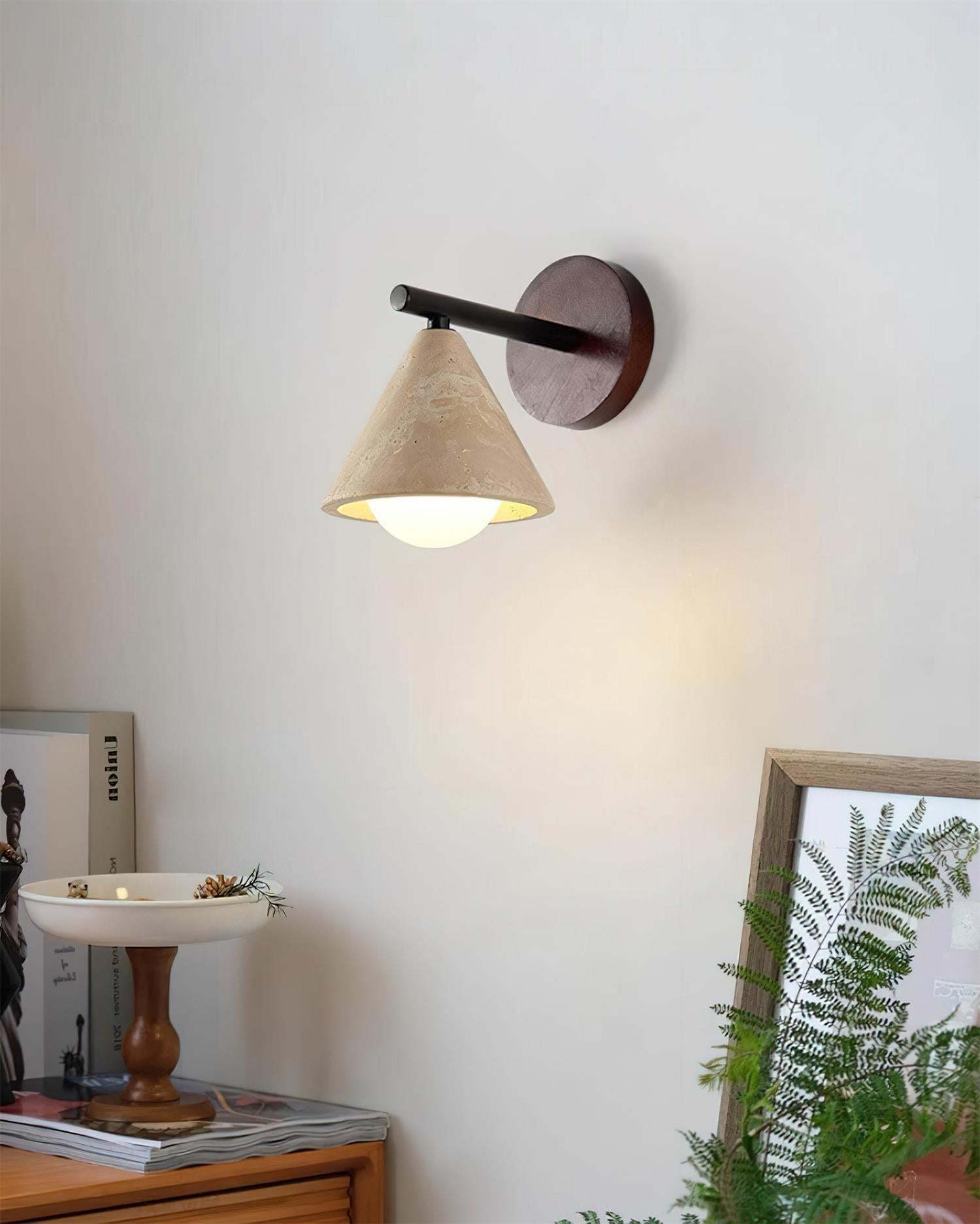 Riita Wall Lamp triangular cone-shaped travertine - Lamp Copper