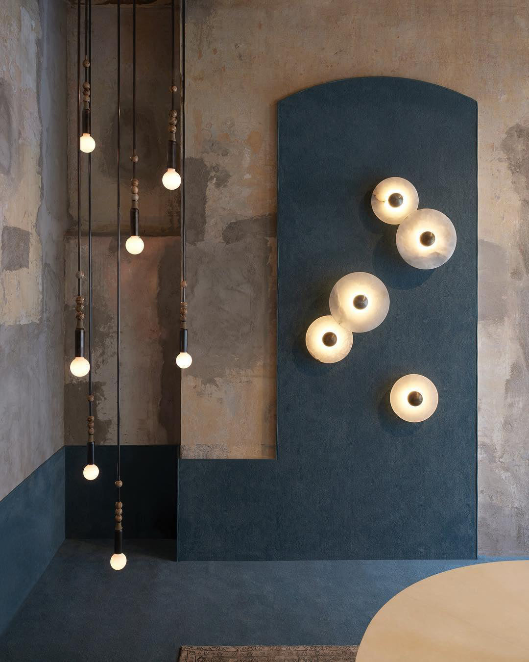 Round Wall Lamp Alabaster Fluted Brass - Lamp Copper