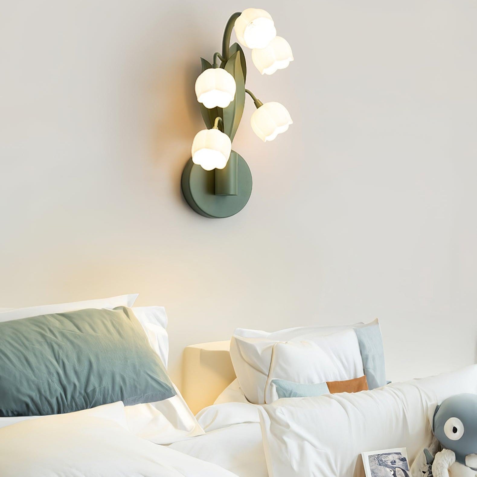 Aelis Natural Orchid Indoor Wall Lamp - Lamp Copper