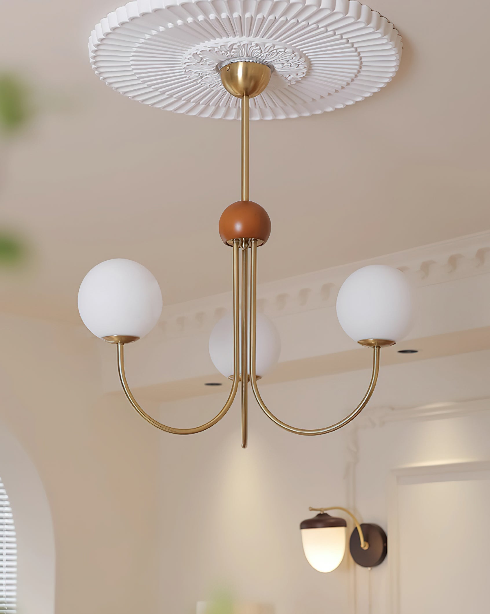 Candil Modern Brass and Globe Glass Chandelier - Lamp Copper